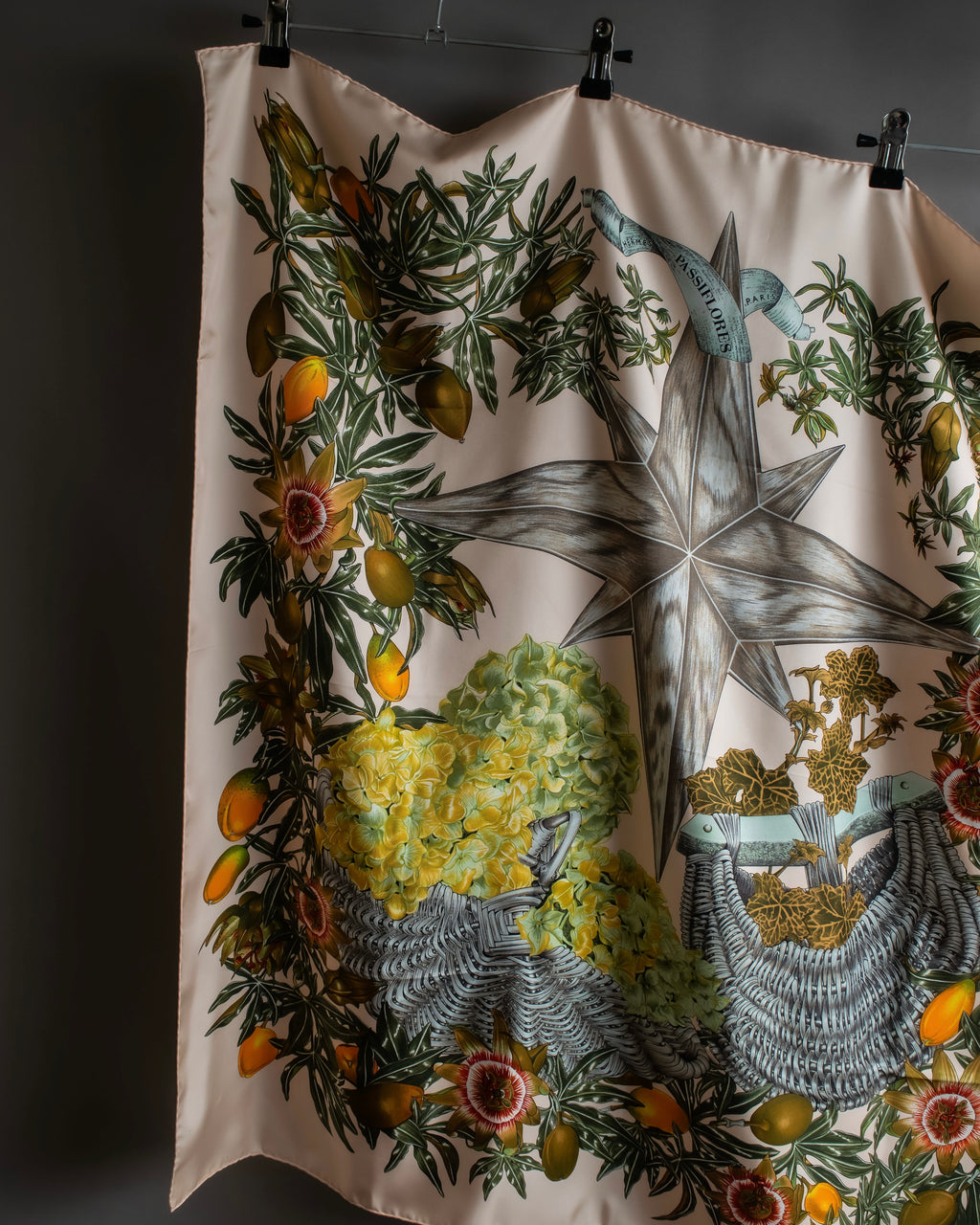 "HERMES" Passion flower print Carre 90 silk scarf