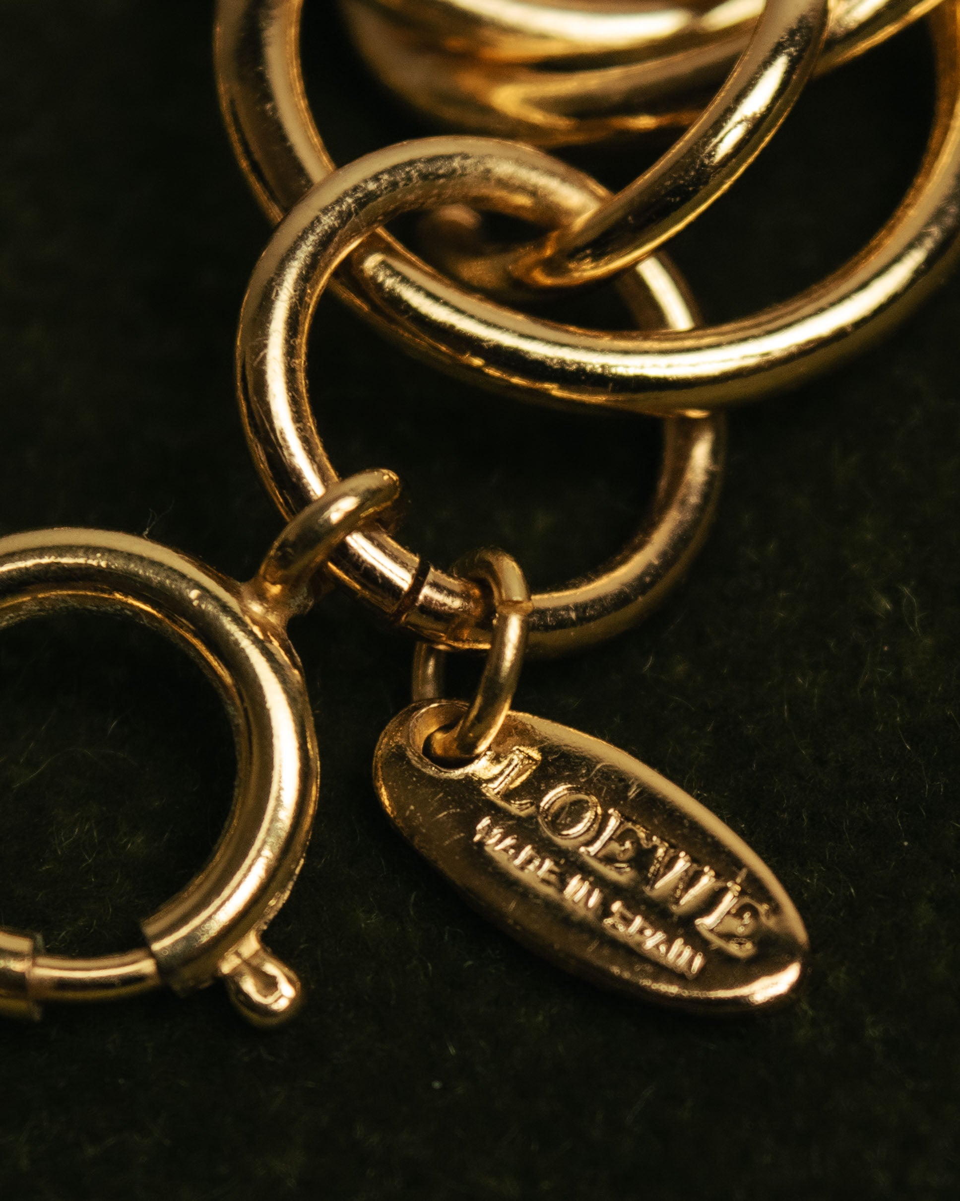 “LOEWE” 90’s-00’s gold ring chain bracelet
