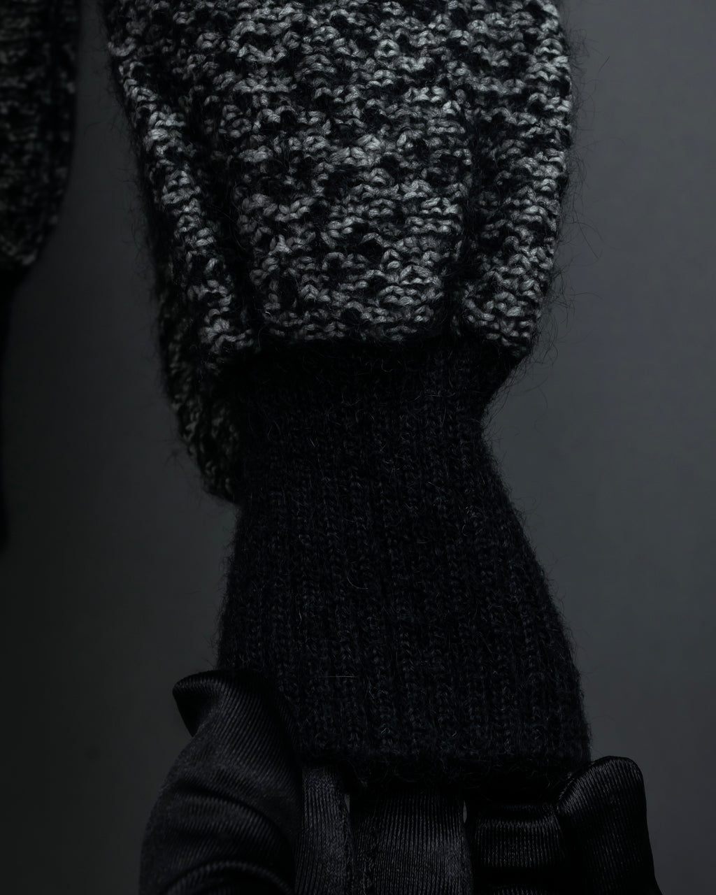 "Christian Dior PRETA PORTER"
Ribbon design mixed yarn knit pullover
