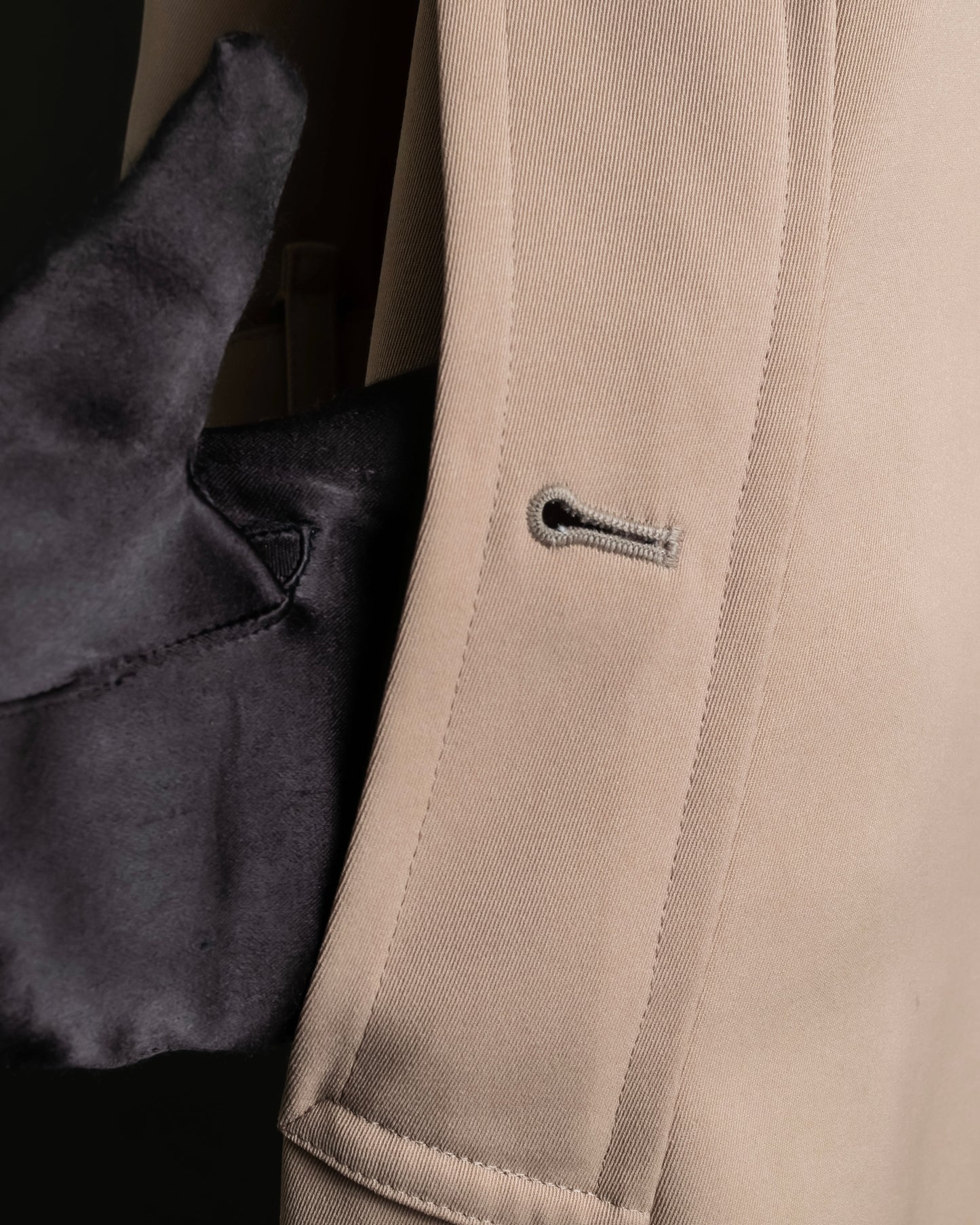 "BURBERRY" Military detail belted maxi length trench coat