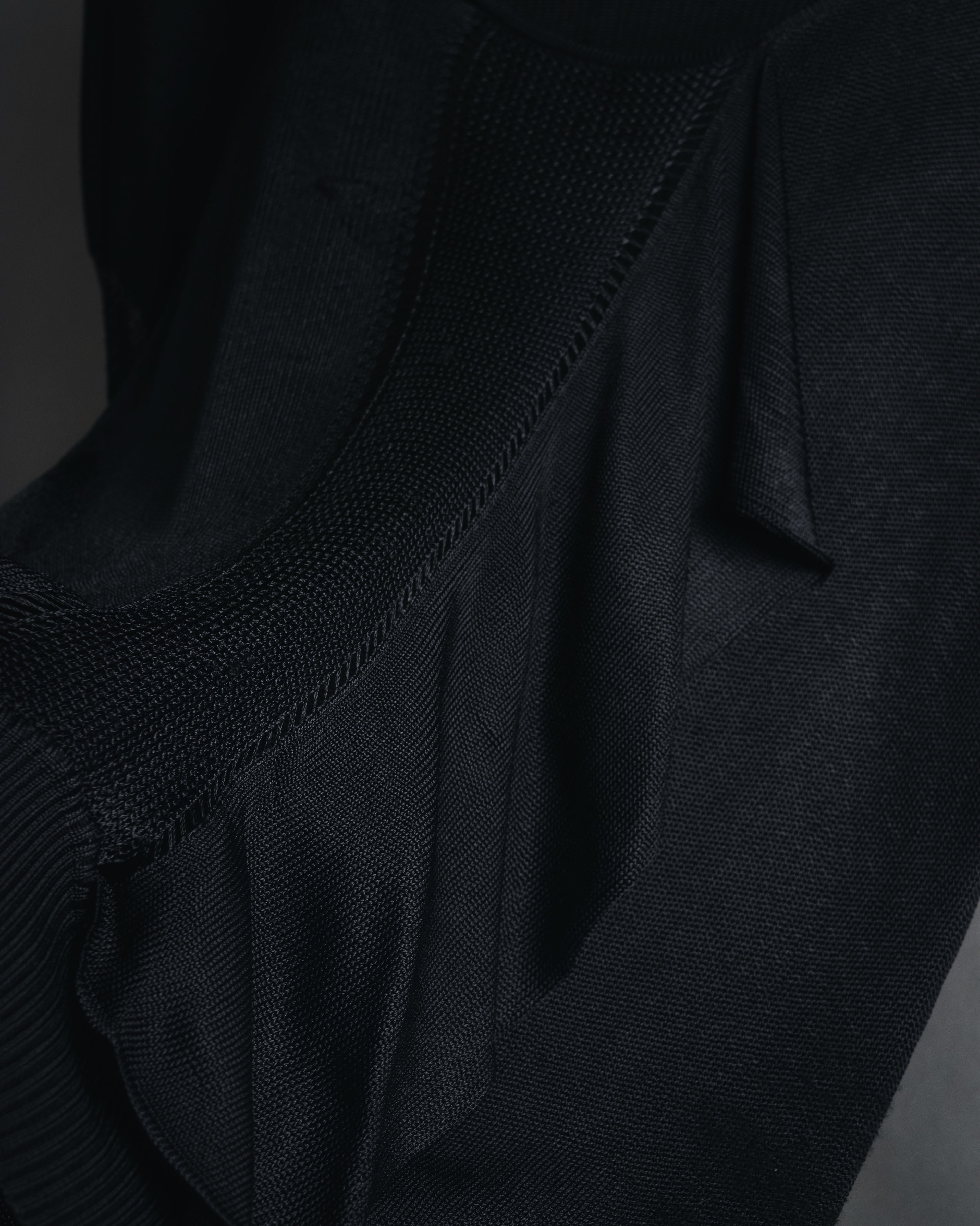 "Christian Dior BOUTIQUE" 2007’s draped viscose mesh-panel pullover