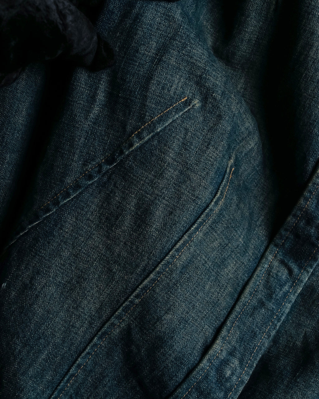 "GUCCI" Vintage faded shaped denim jacket