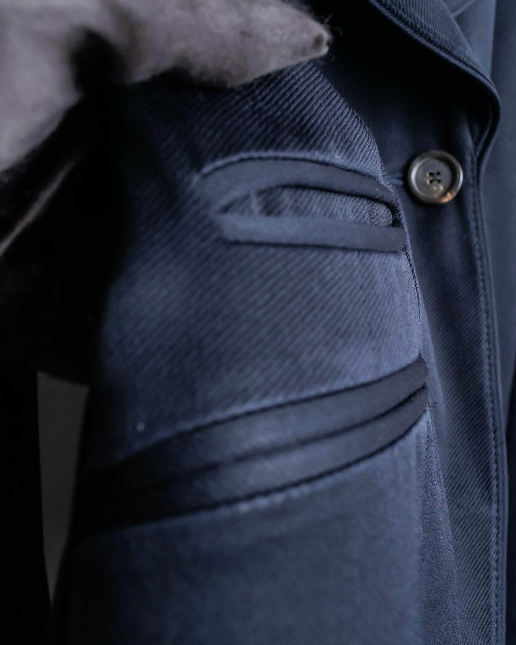 "GUCCI" Shawl collar glossy black jacket