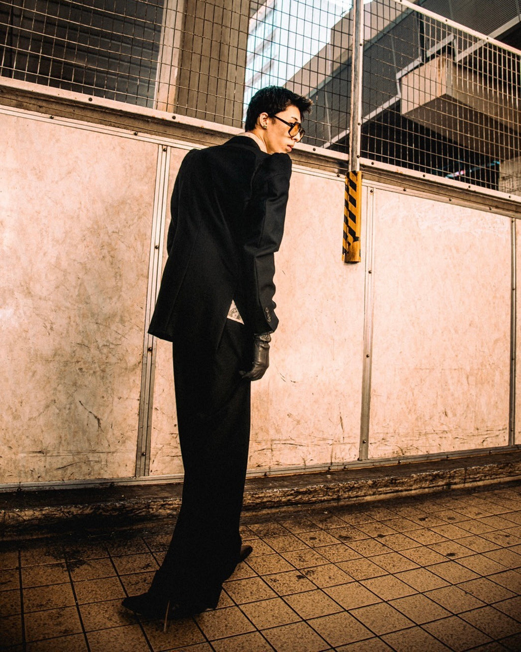 Chaqueta entallada y curvilínea del proceso -REF-