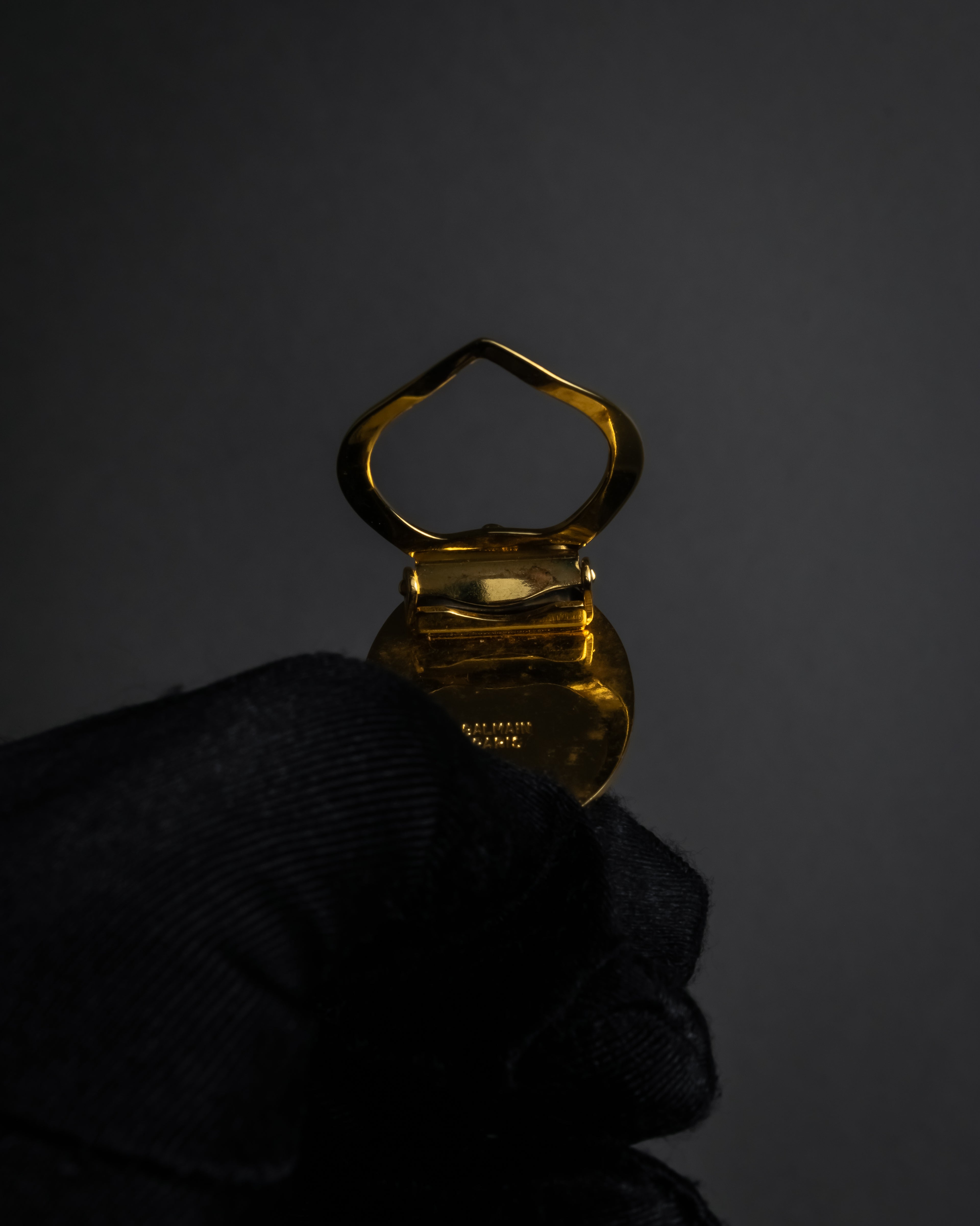 "BALMAIN" Abstract line motif scarf clip pendant