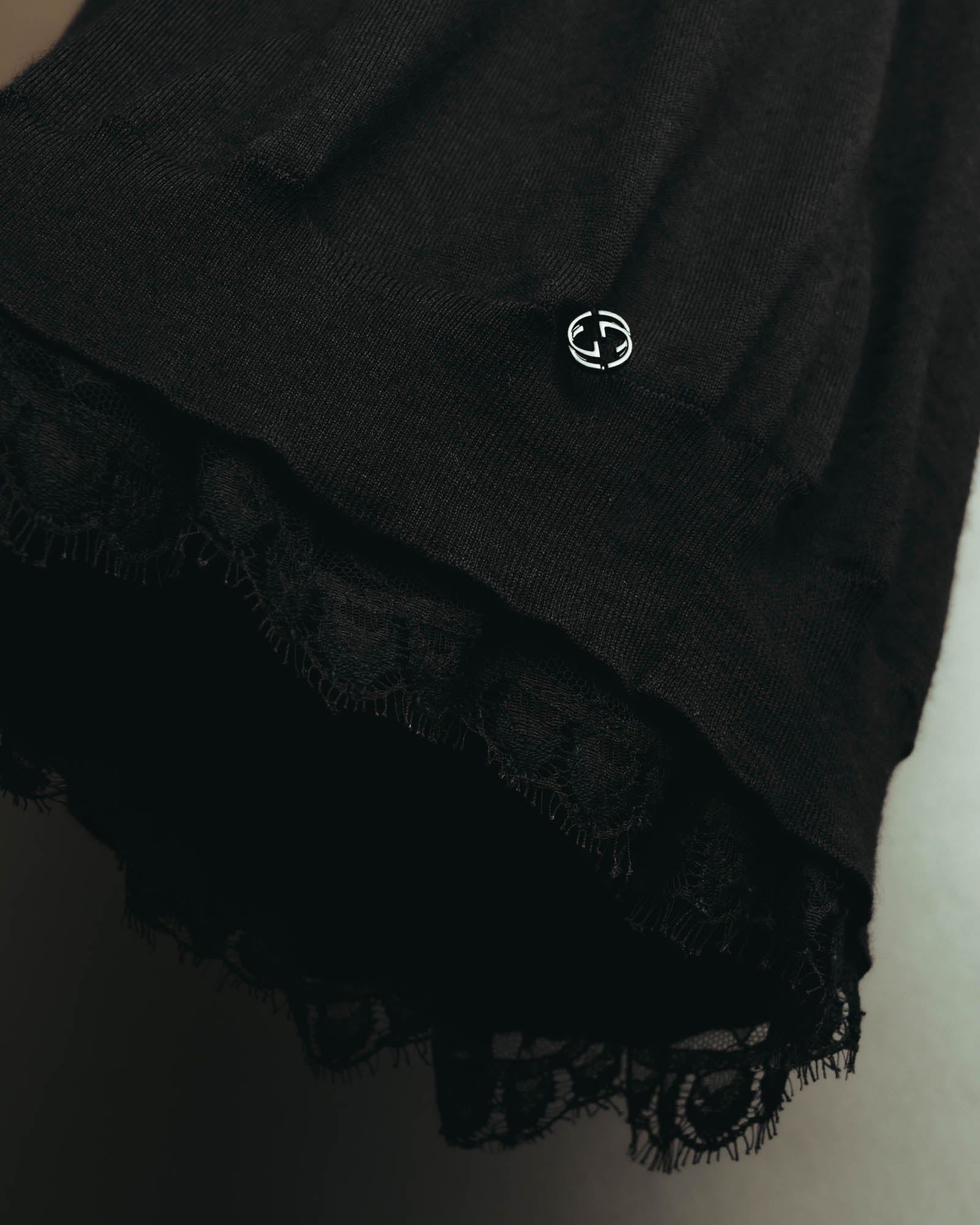 "GUCCI" 90's-10's Delicate lace-trim knit tank top