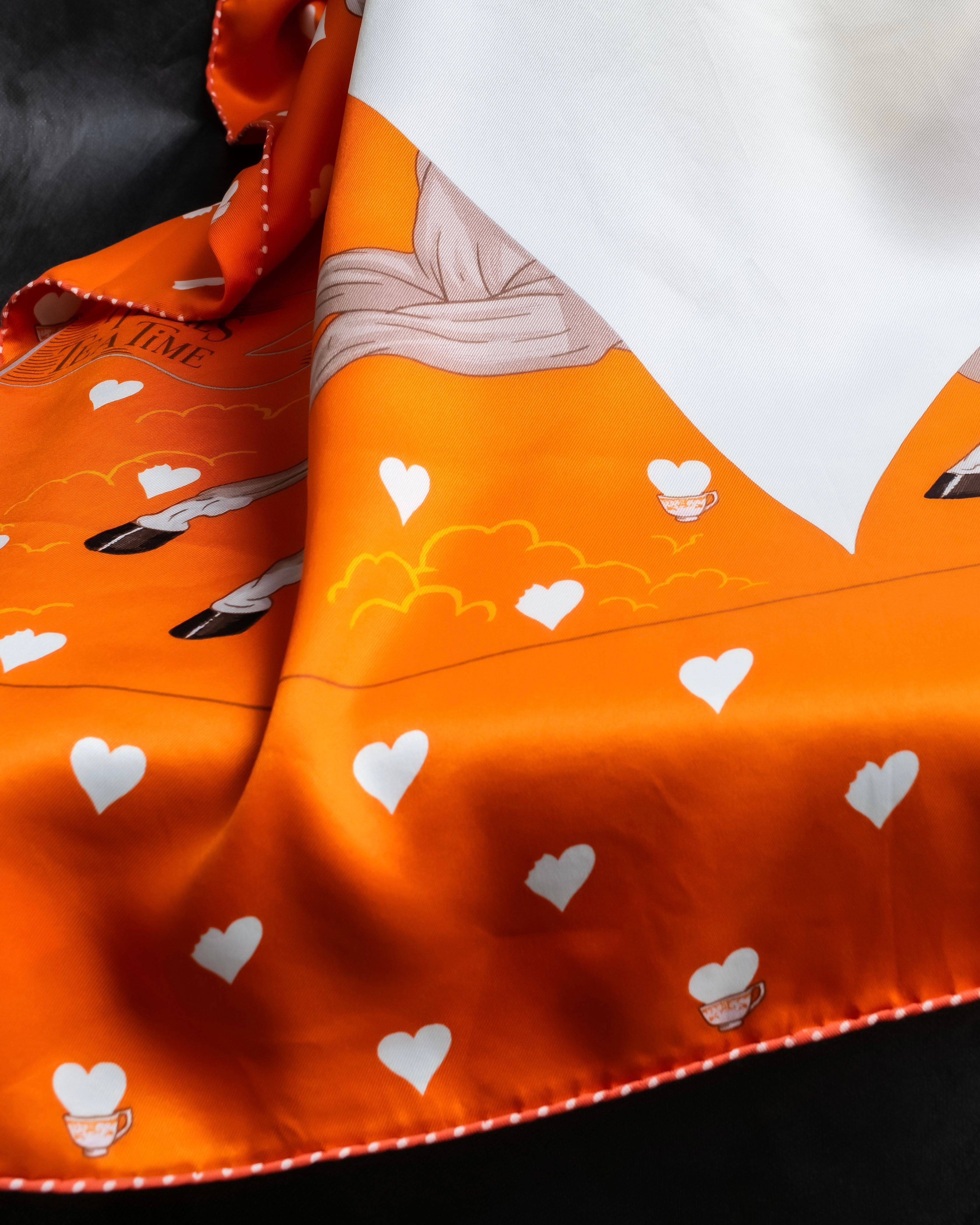 "HERMES" Romantic pattern tea time carre 65 scarf