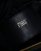 "Roberta Di Camerino" Logo motif charm design modern doctor bag