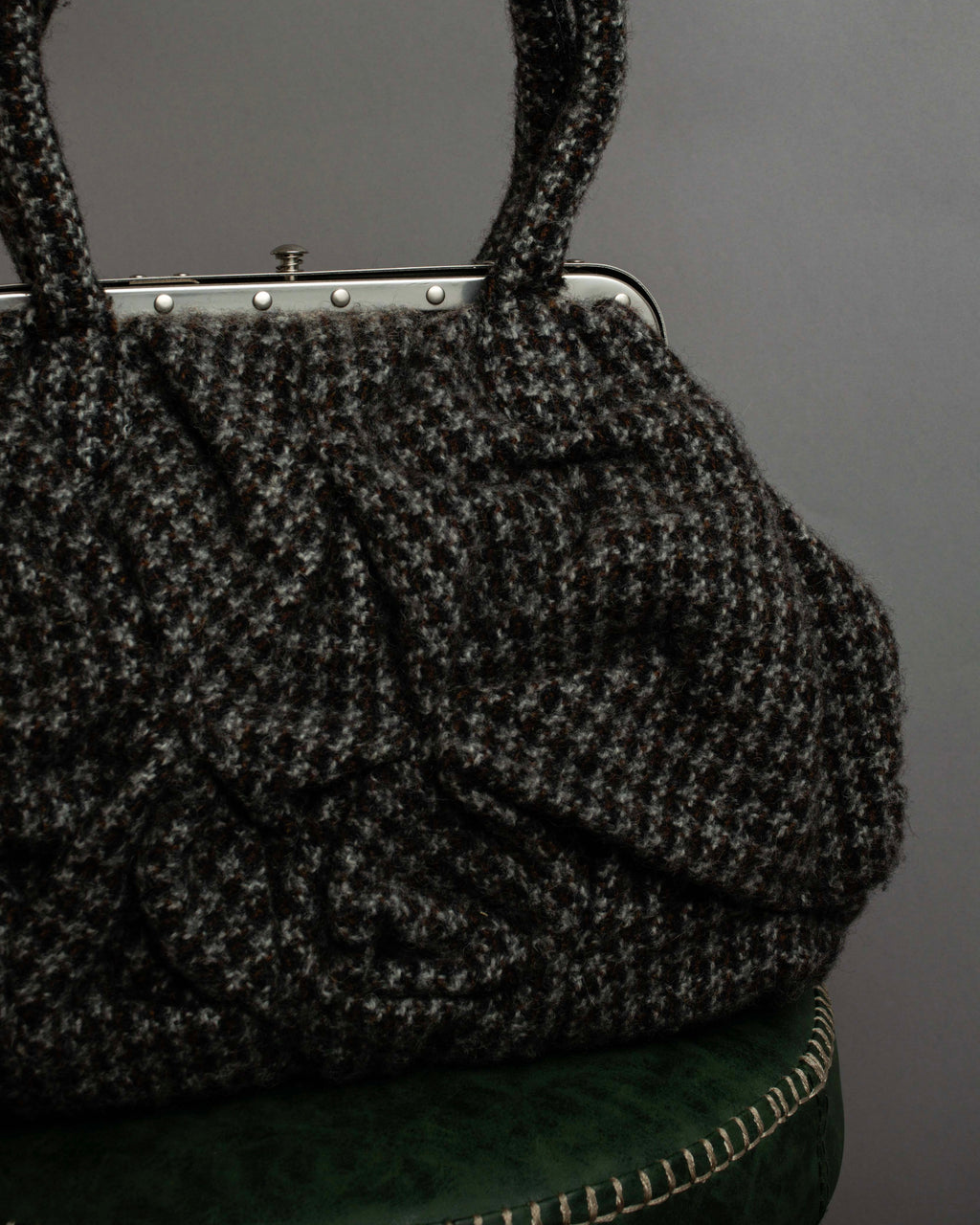 "JUNYA WATANABE COMME des GARCONS" Mixed tweed gathered detail clasp bag