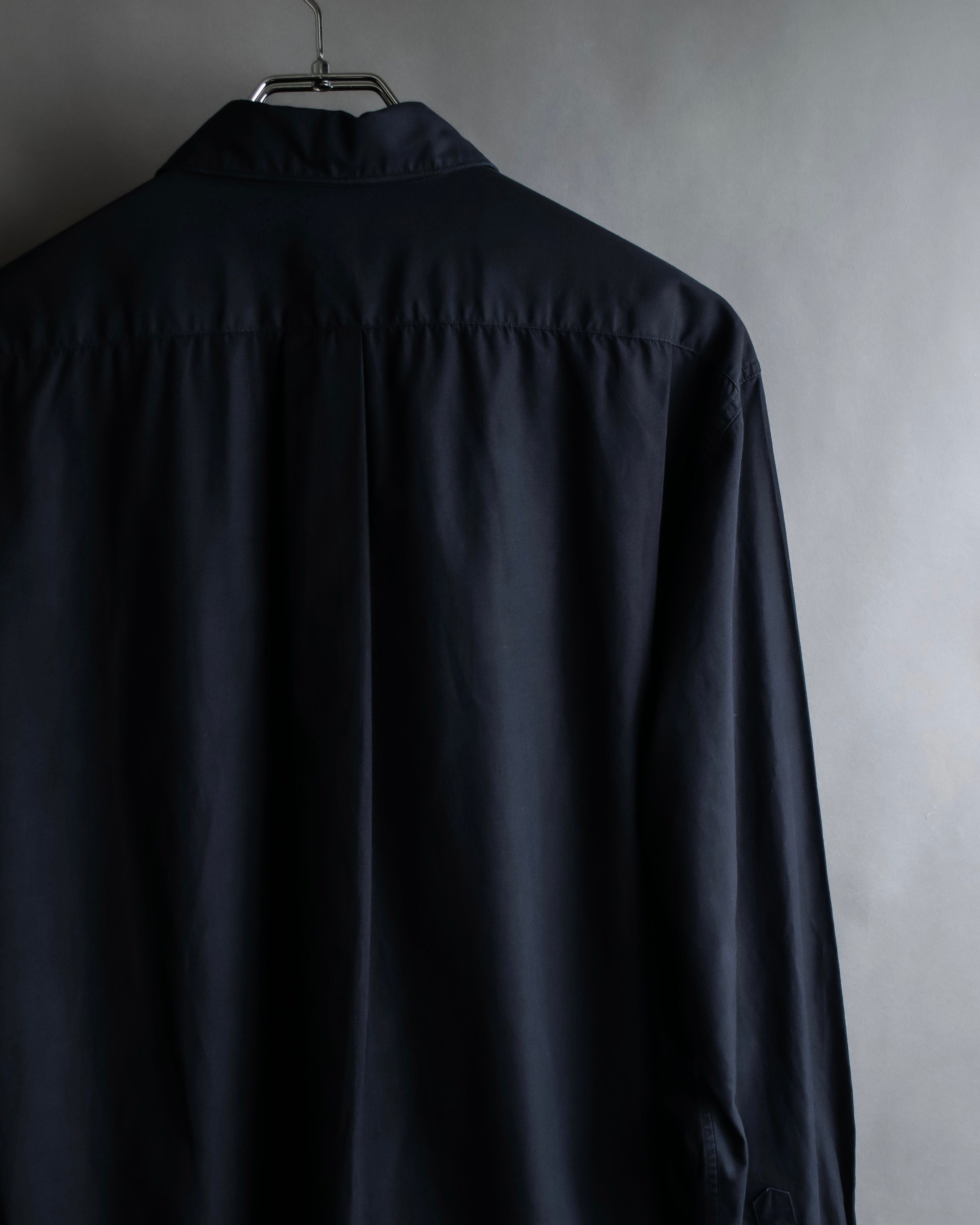 "Yohji Yamamoto COSTUME d’HOMME" Minimal detail cotton poplin black shirt