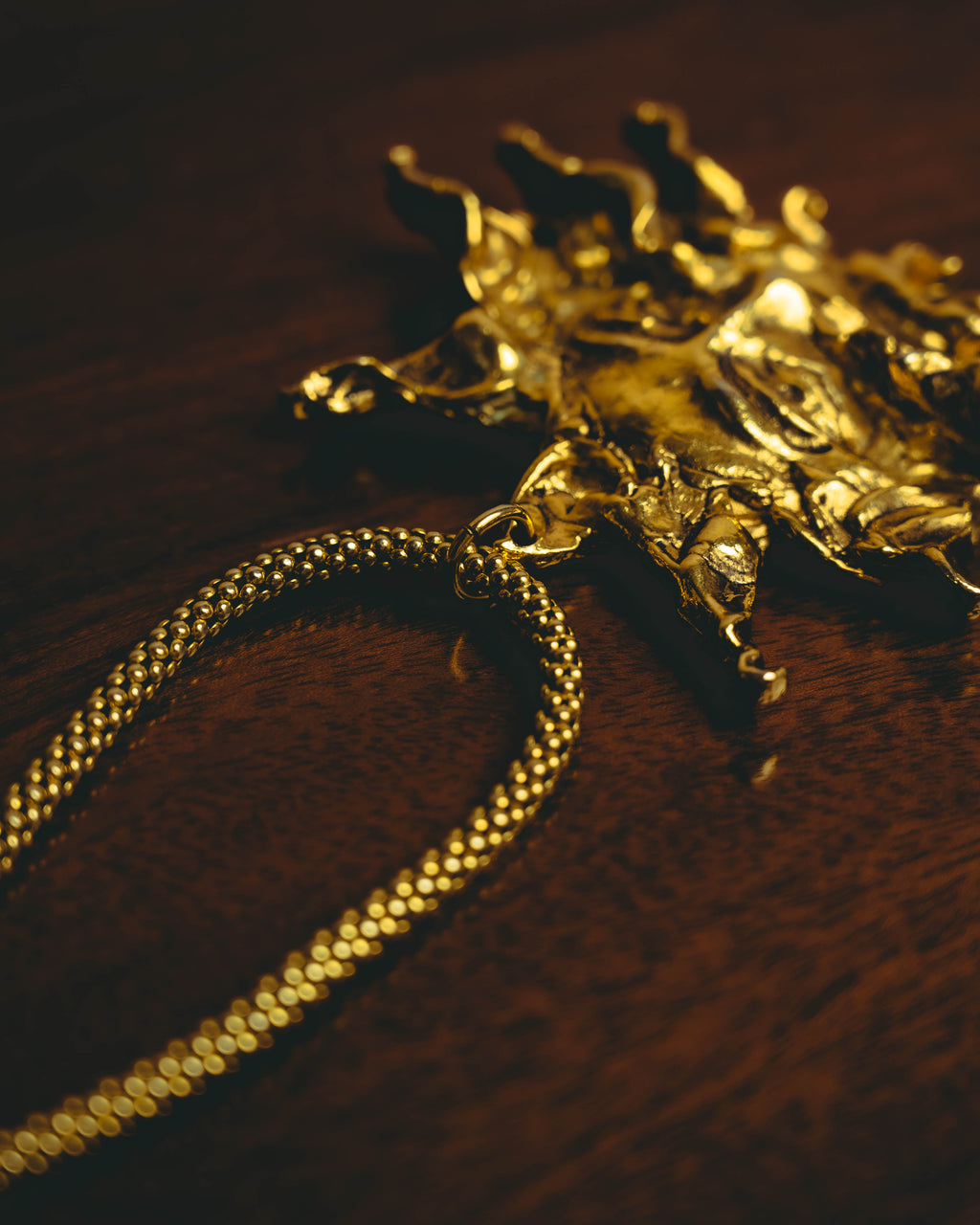-SPECIAL- “HERMÈS” 90’s Sun face sculptural pendant necklace