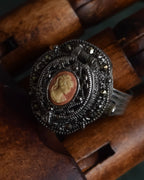 "Victorian cameo locket ring watch"