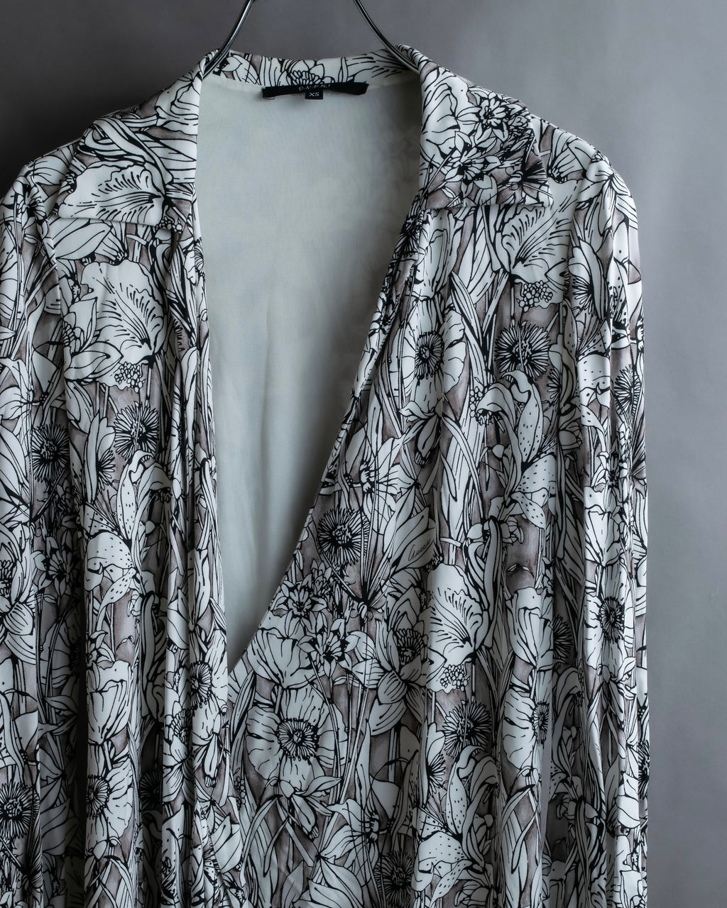 "GUCCI" Monotone floral print wrap dress