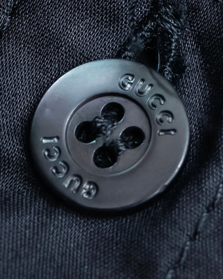 "GUCCI" No collar design gold button accents blouse