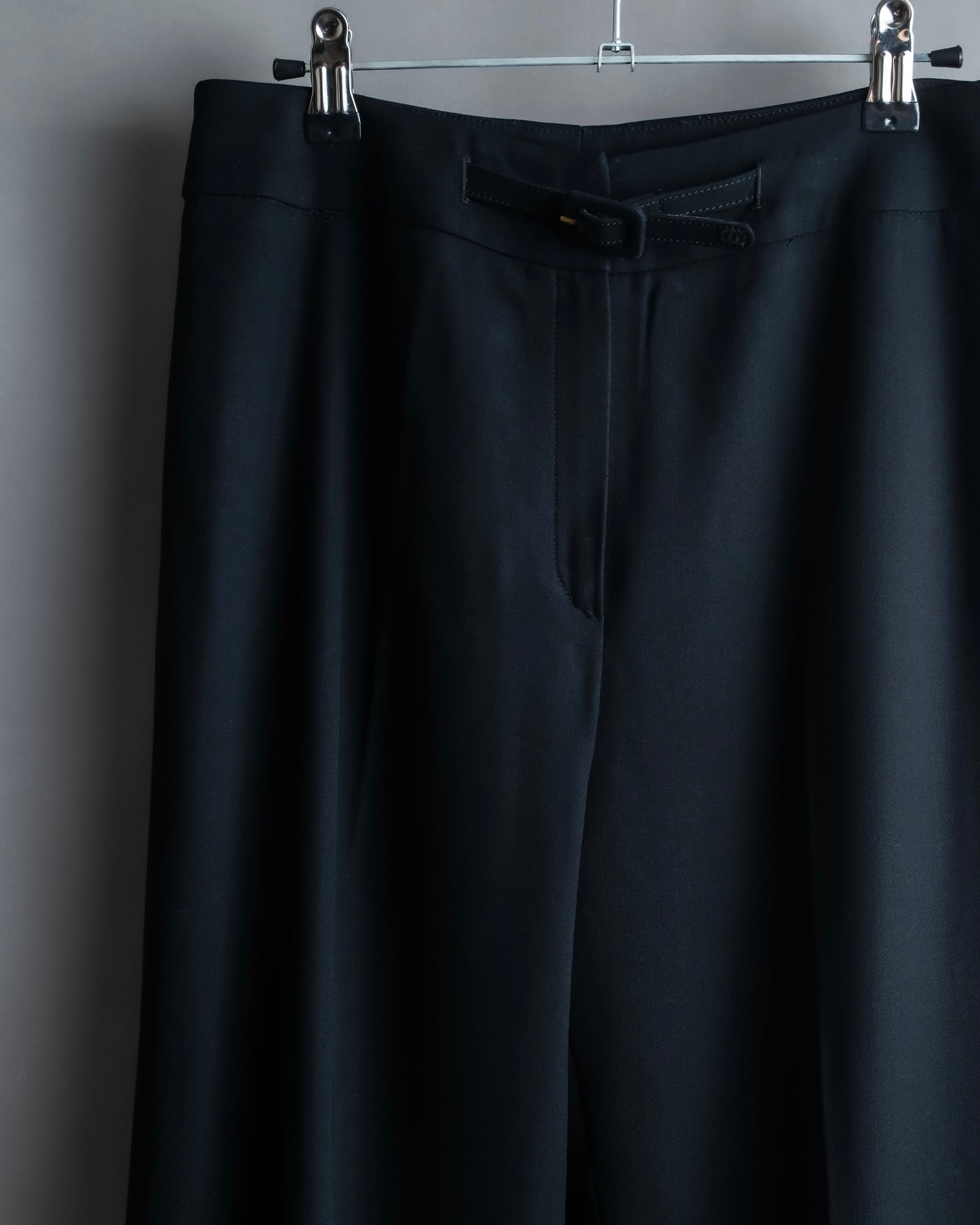 "CHANEL" 100% wool belted wide straight slacks