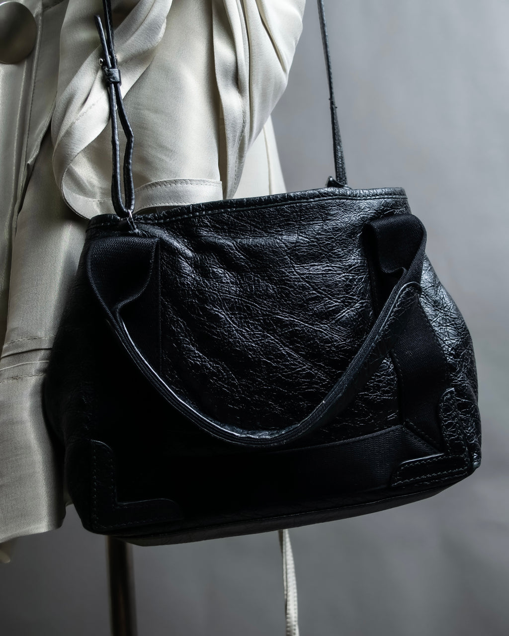 “Balenciaga”  navy cavas xs hand bag