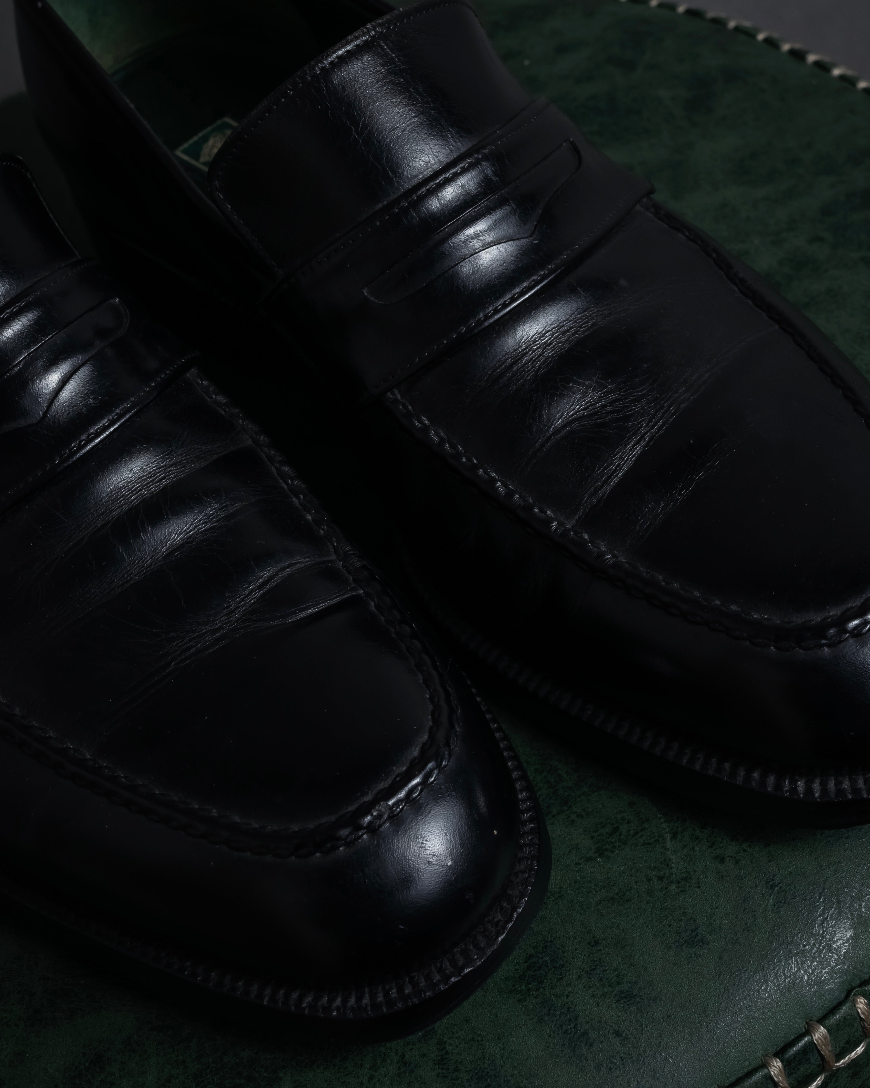 "GUCCI" 90’s classic leather penny loafers