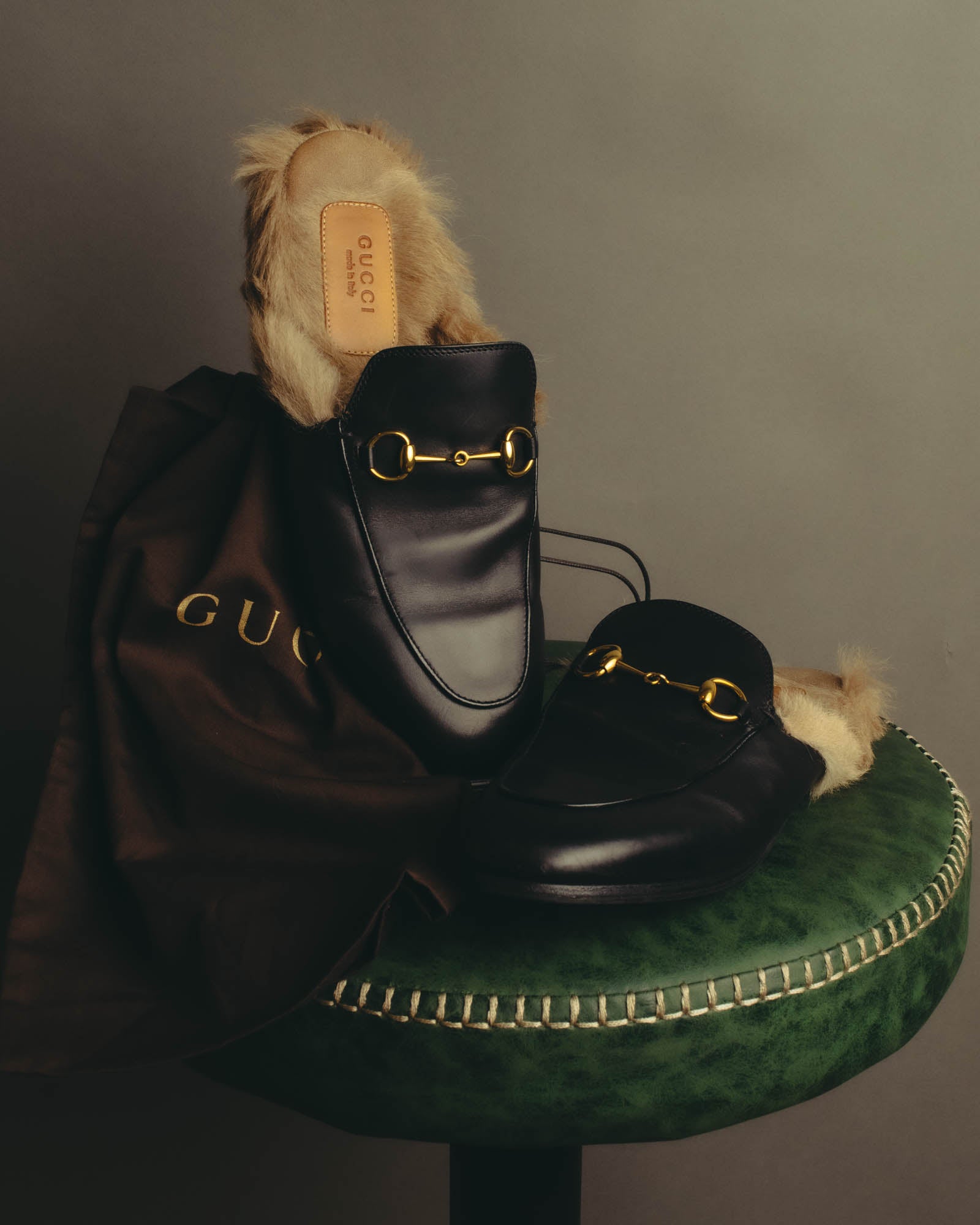 "GUCCI" 2010's Fur lined horsebit leather loafer mule