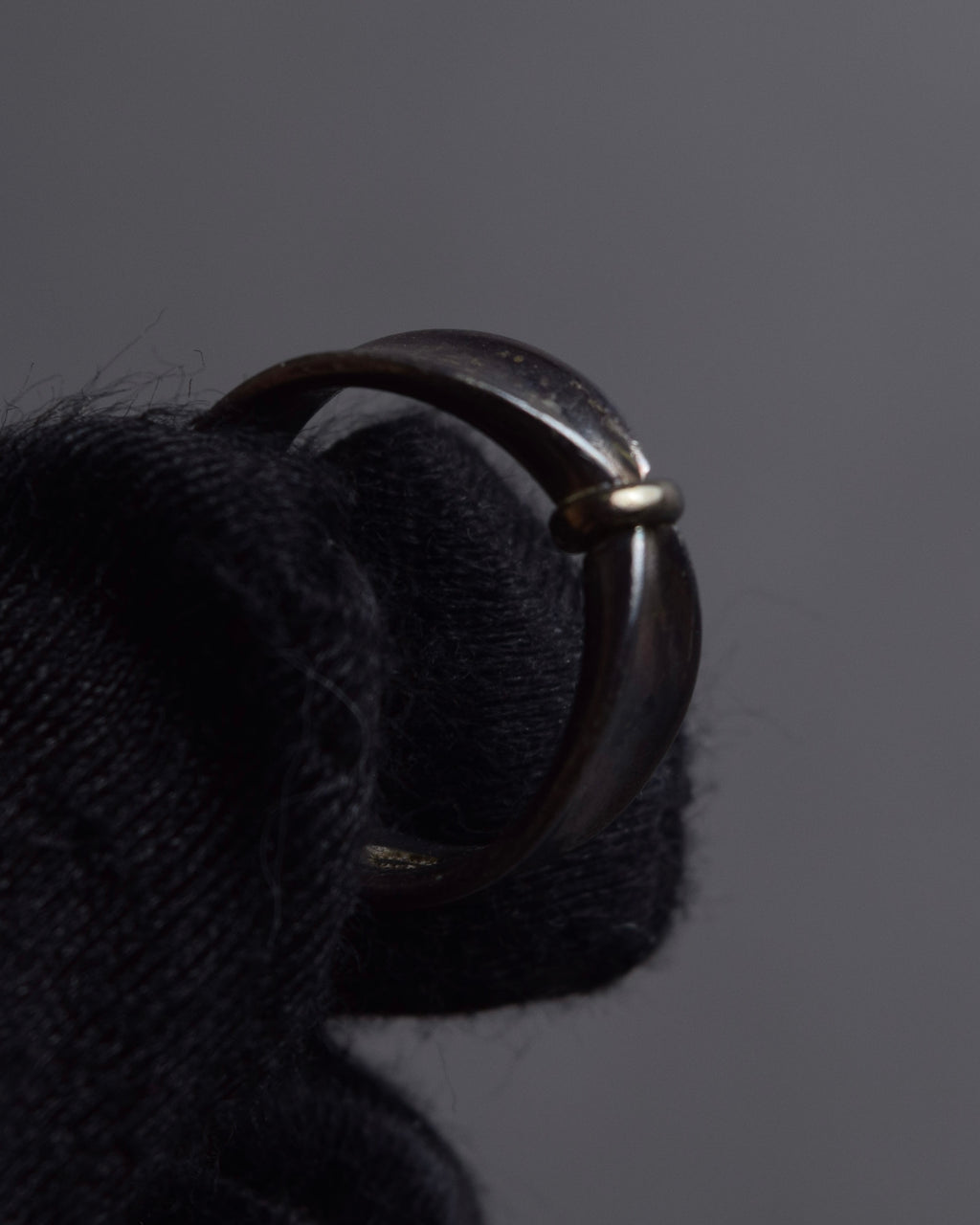 "GEORG JENSEN" Antique-like bowtie design silver ring