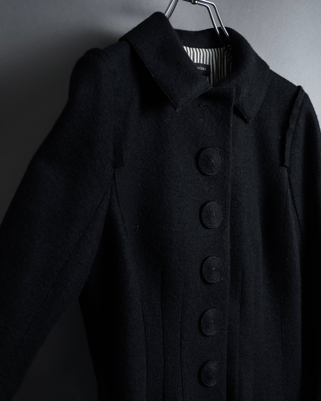 "Marc Jacobs" A soft flowing flared silhouette long coat