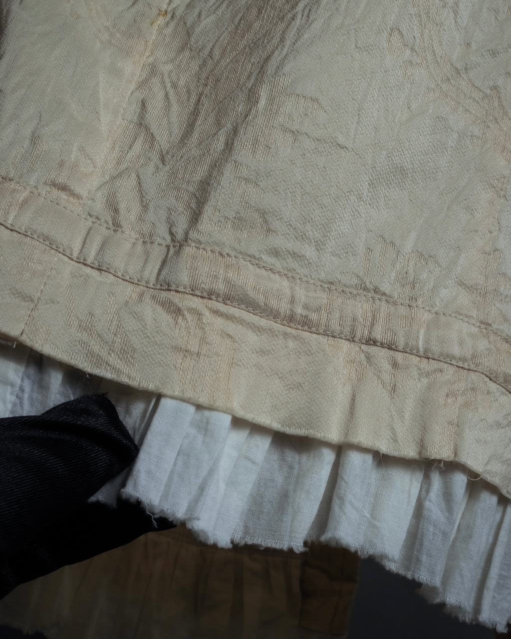 "DRIES VAN NOTTEN" Botanical print wrinkled tiered ruffle design vest