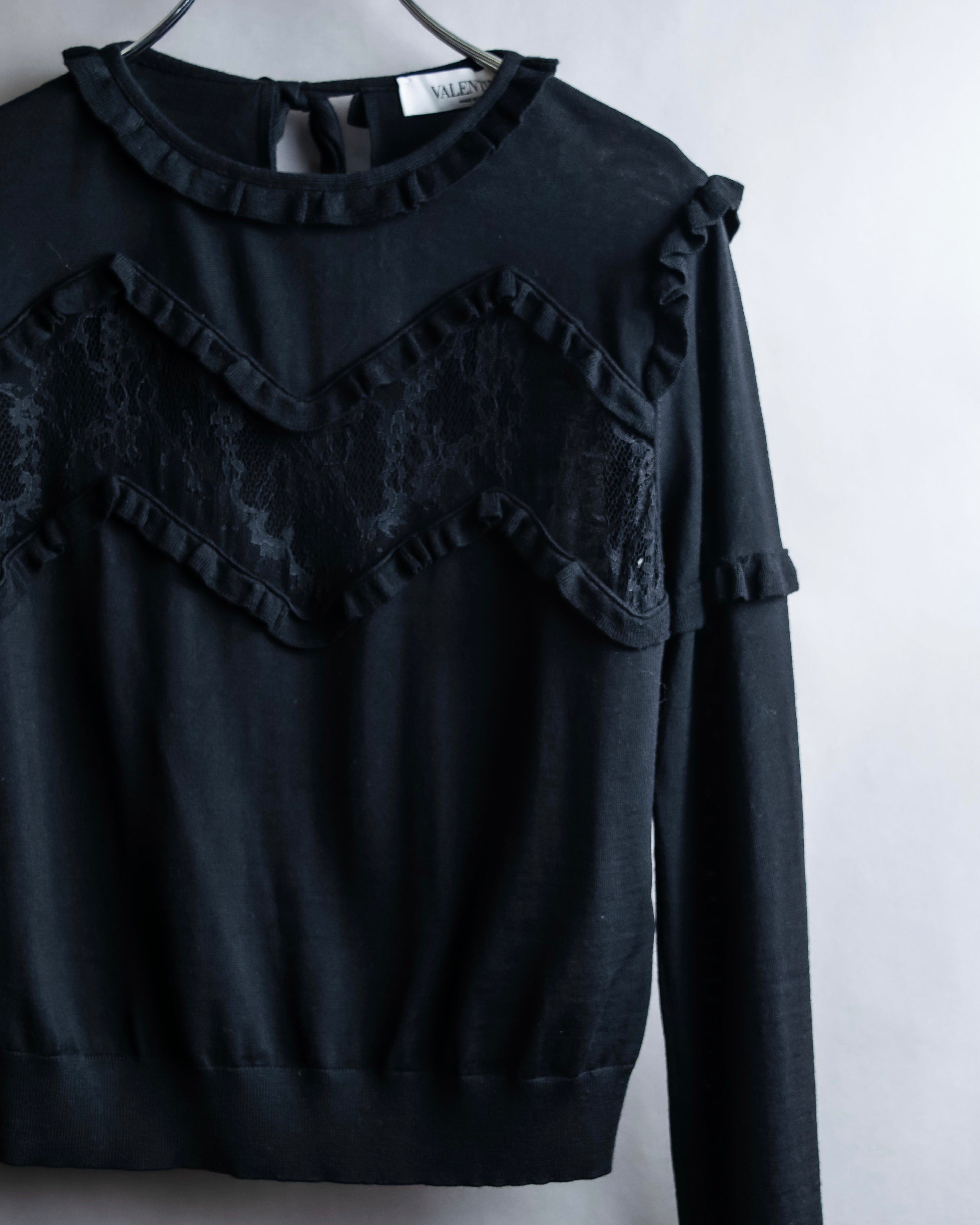 "VALENTINO" Ruffle＆lace design black knit