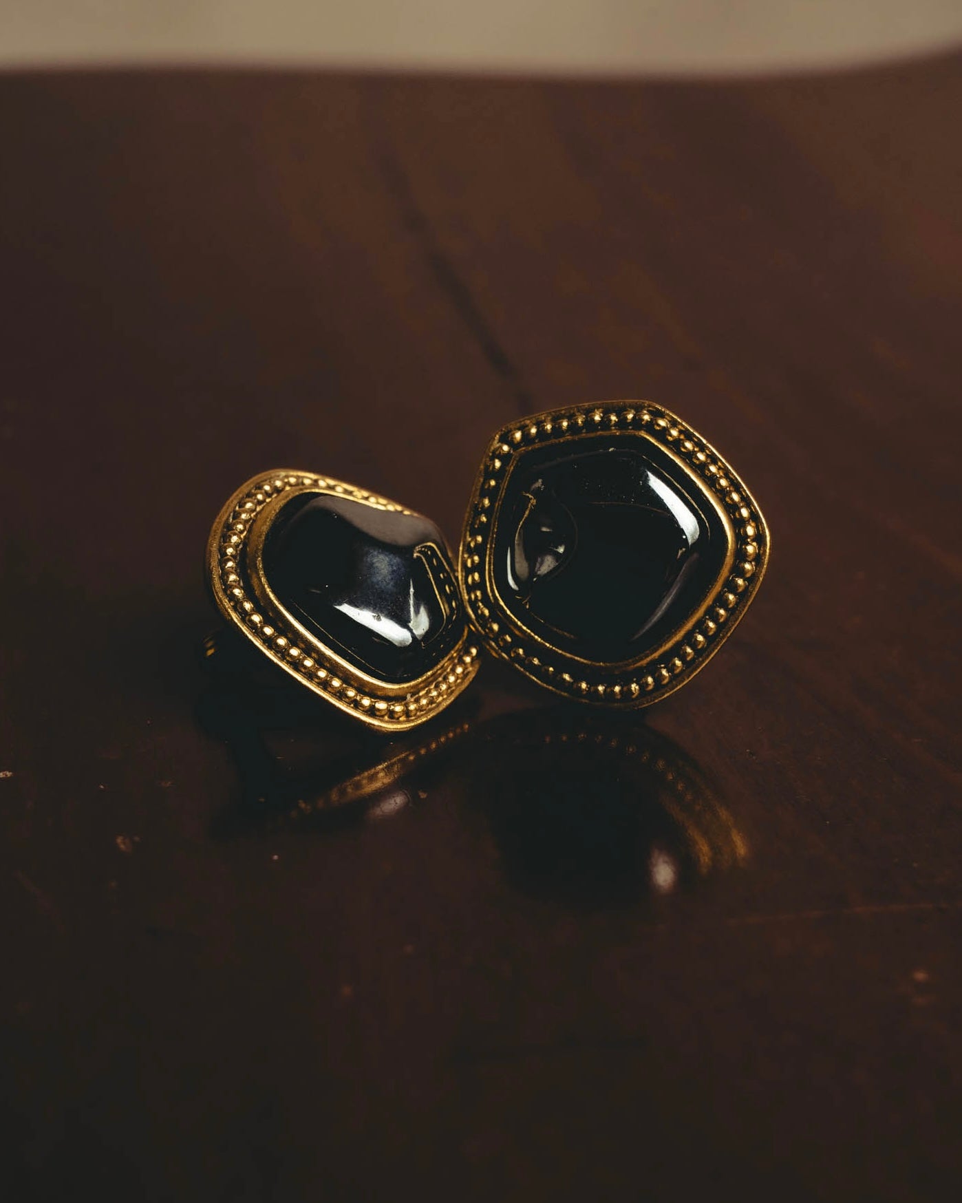 "Yves Saint Laurent" 80's-90's Sculptural black cabochon clip-on earrings