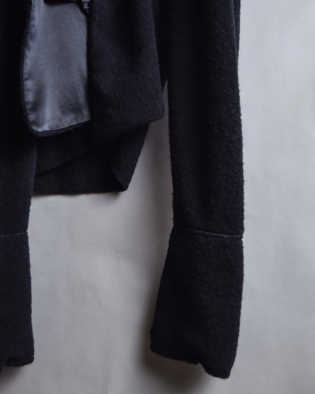 "GIANFRANCO FERRE" Structured wool satin ruffle inner detail set up