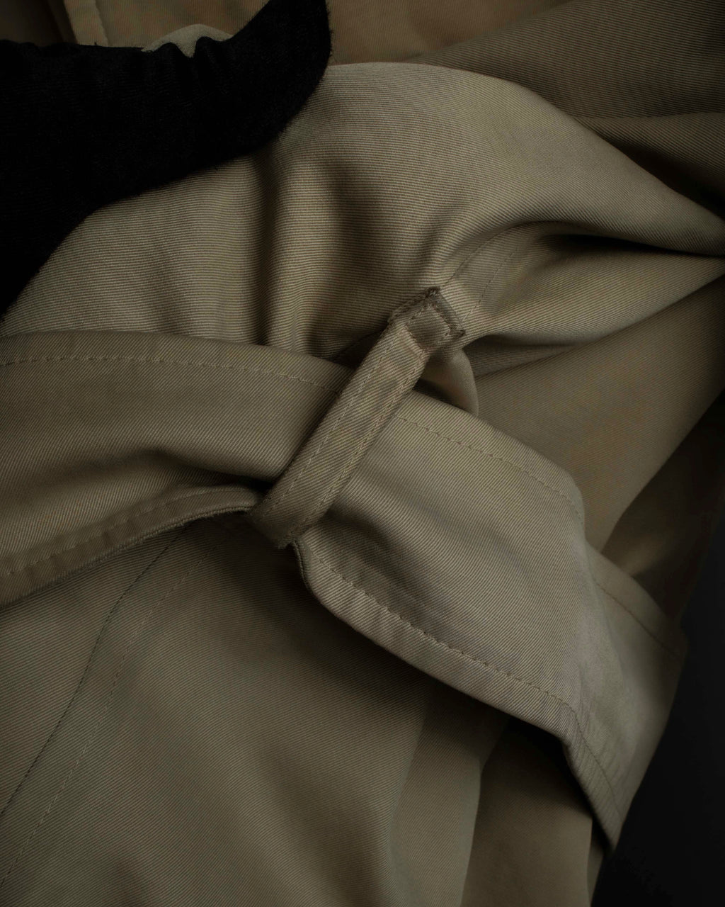 "BURBERRYS" Military detail single front stand collar coat