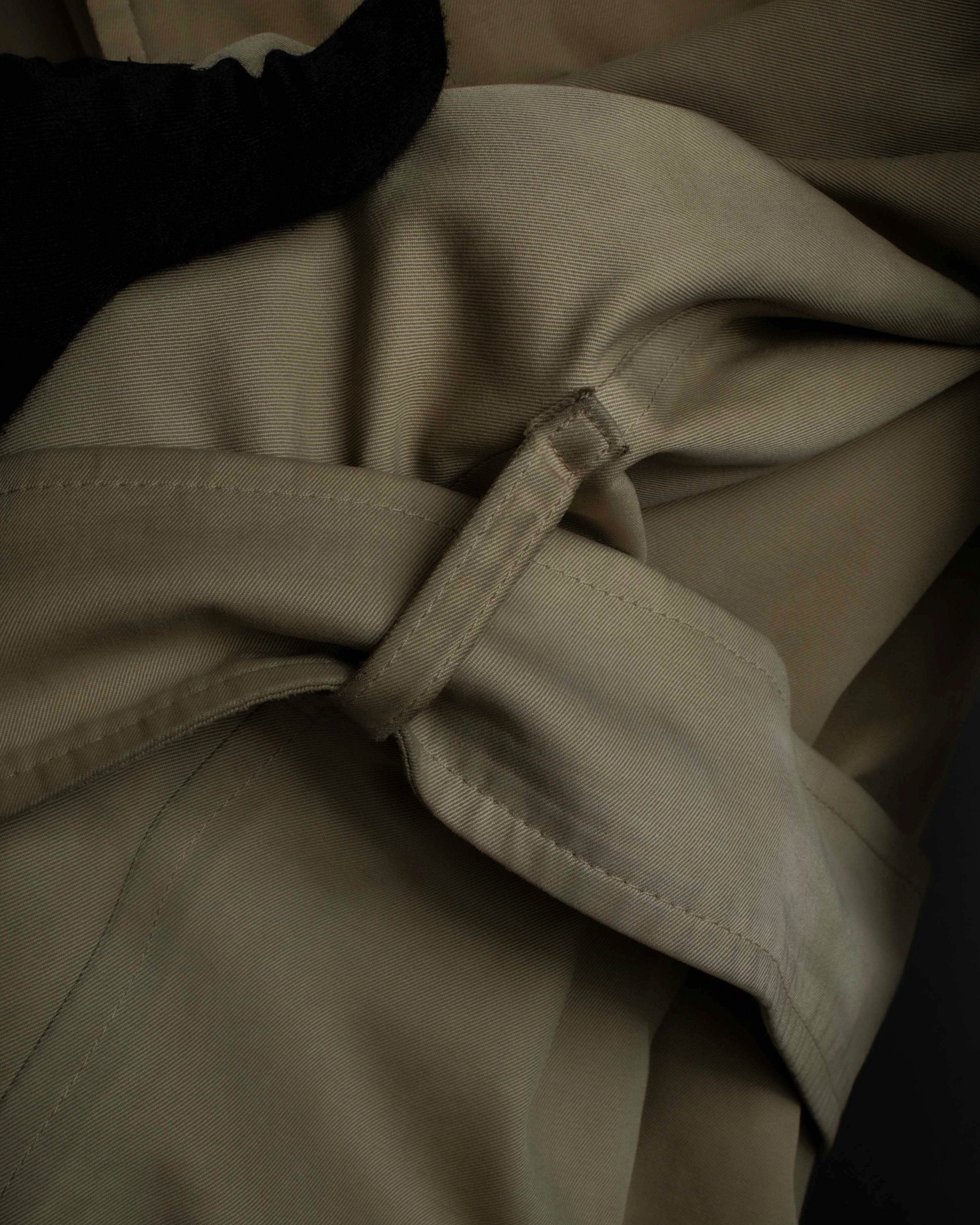 "BURBERRYS" Military detail single front stand collar coat