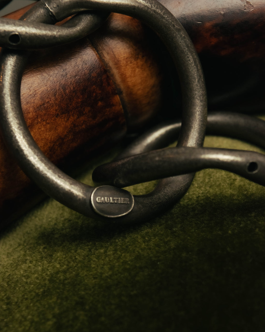 -SPECIAL- “Jean Paul Gaultier” 90’s-00’s sculptural gunmetal loop bracelet