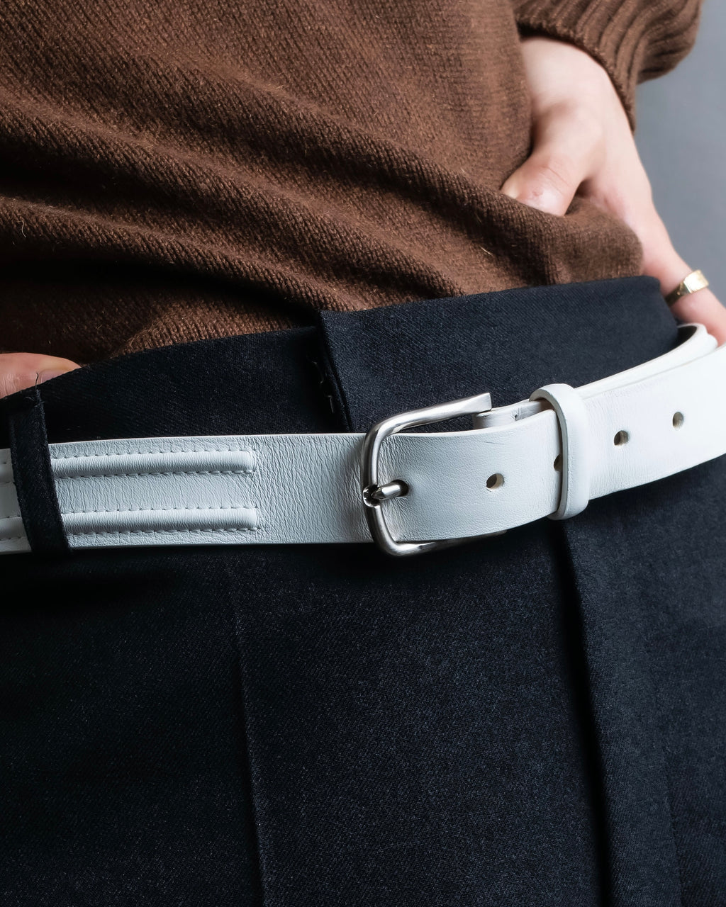 "GIORGIO ARMANI" Genuine leather white color belt