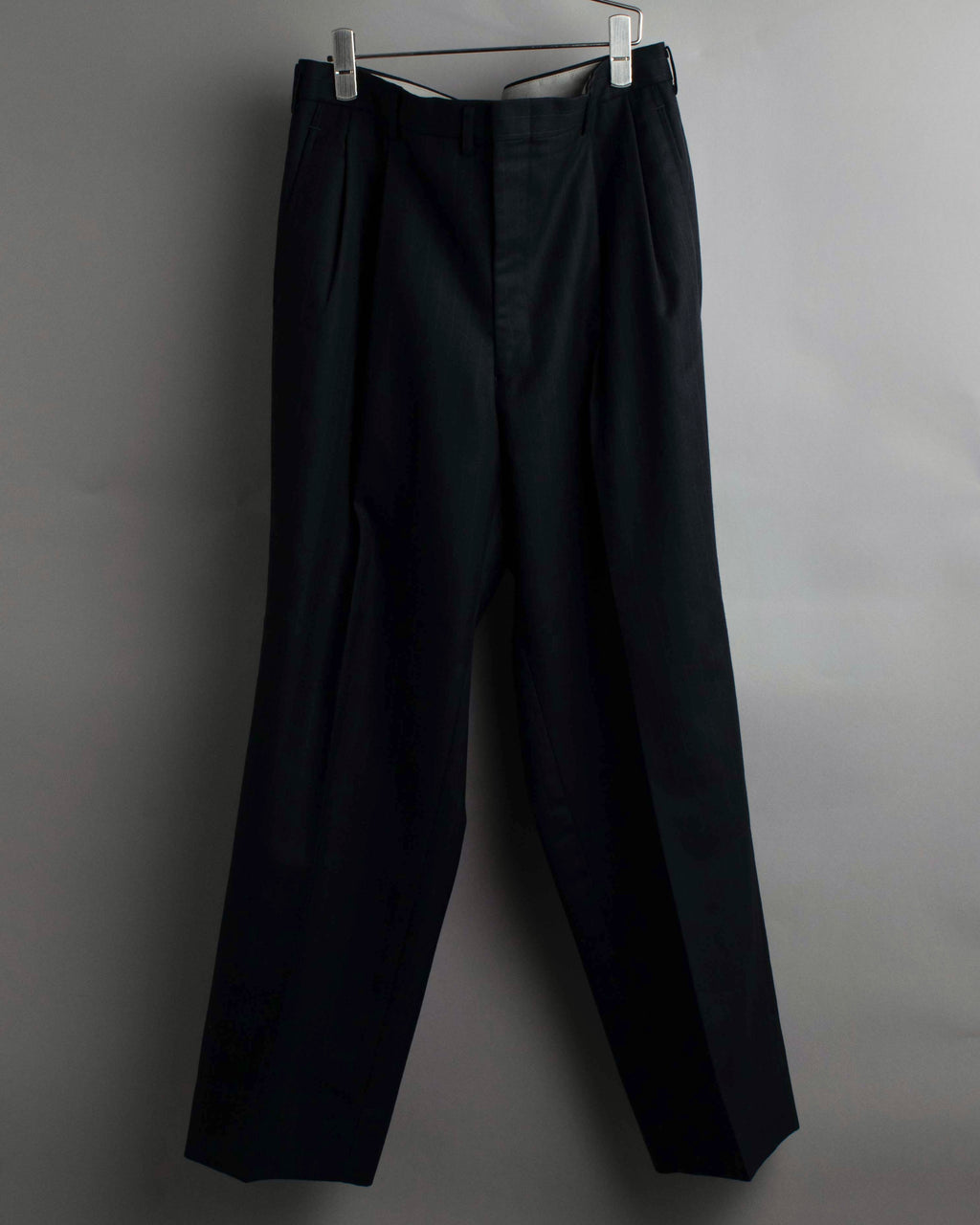 "YVES SAINT LAURENT" 00's shadow stripe pattern beautiful tailoring set up