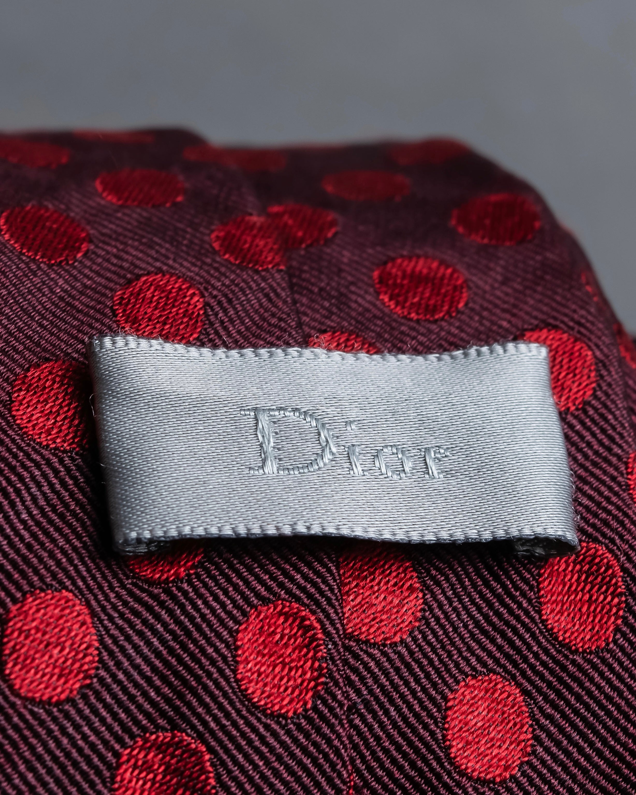 "DIOR" Red dot pattern narrow necktie