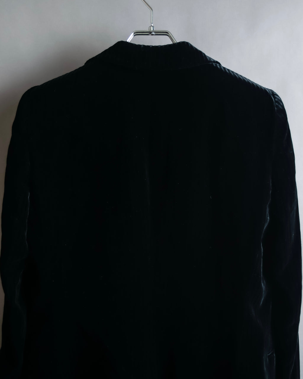 "GIORGIO ARMANI" Beautiful shape velour tailored jacket
