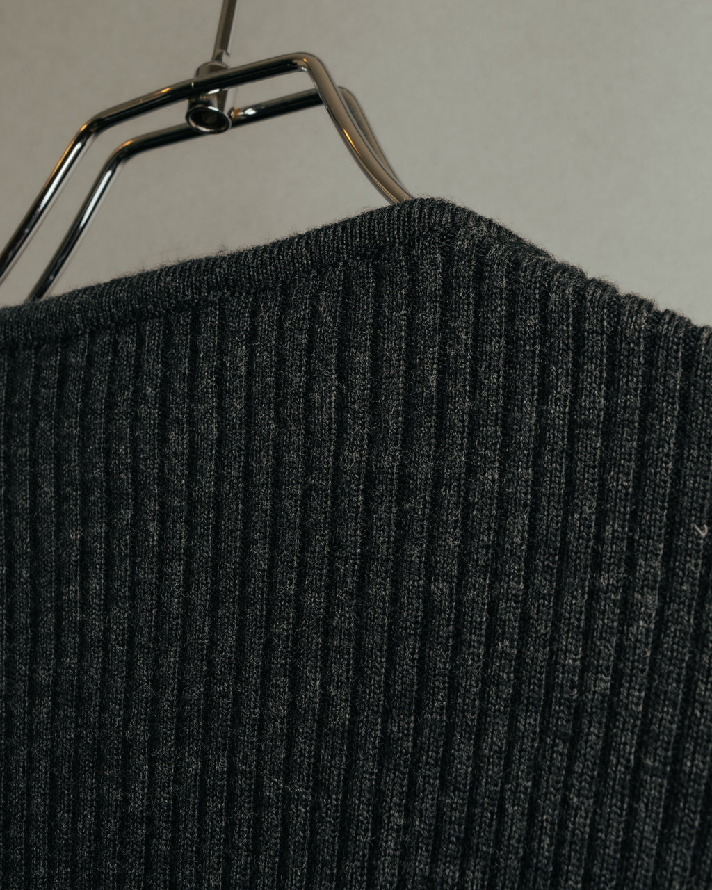 “GUCCI” 90’s-00’s Ribbed knit cardigan with gold buttons
