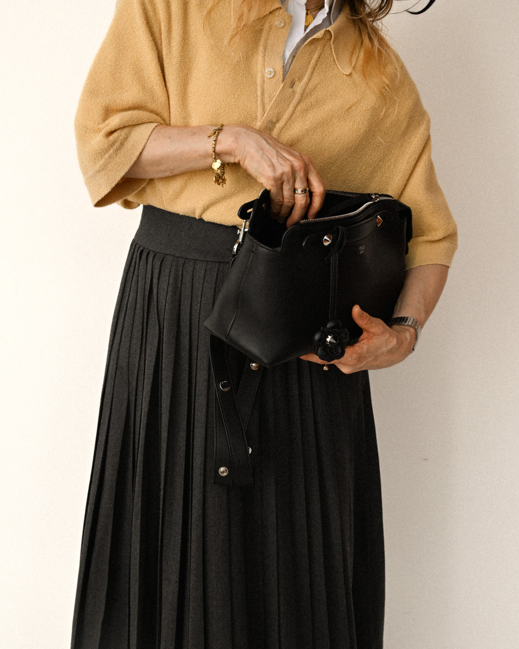 FENDI/ “By The Way Medium” Flower Detailed 2 Way Hand Bag Black