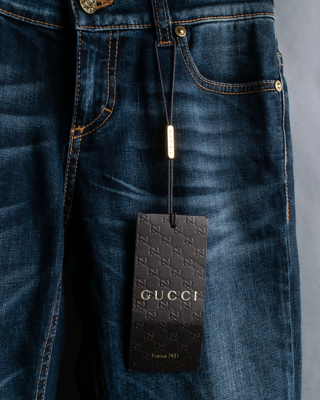 Pantalones de mezclilla con lavado de libélula de GUCCI