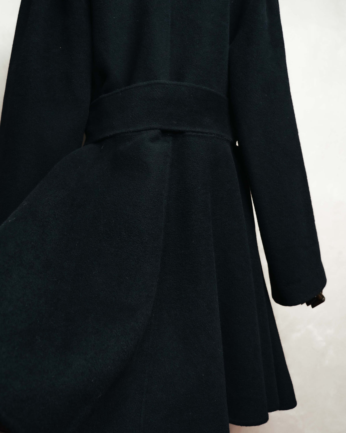 "Christian Dior" 80's-90's Elegant cashmere-collar belted wrap coat