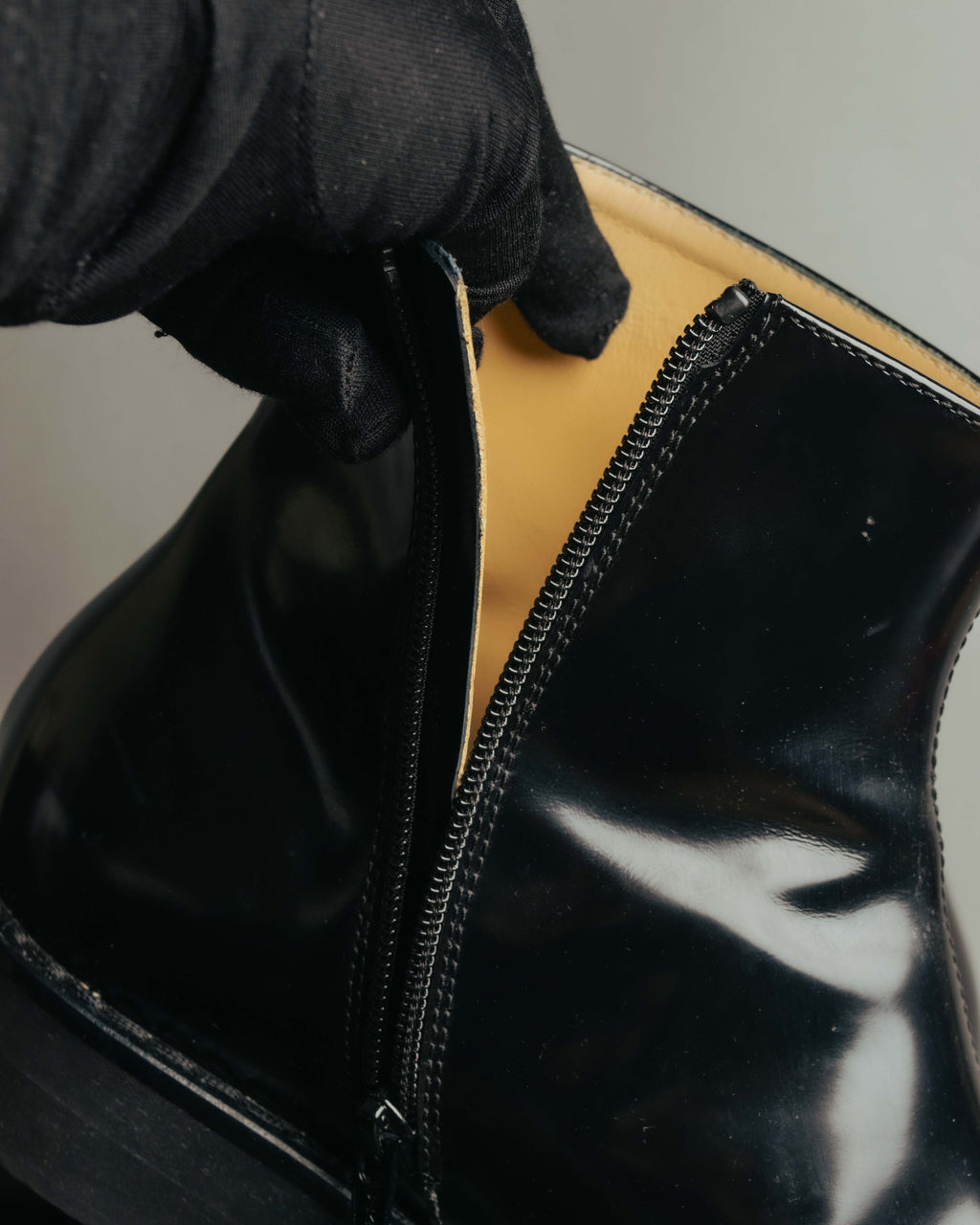 "MM6 Maison Margiela" 2010's Glossy leather side zip ankle boots