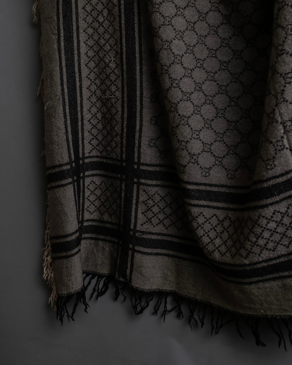 "GUCCI" GG monogram &amp; check pattern fringe large stole