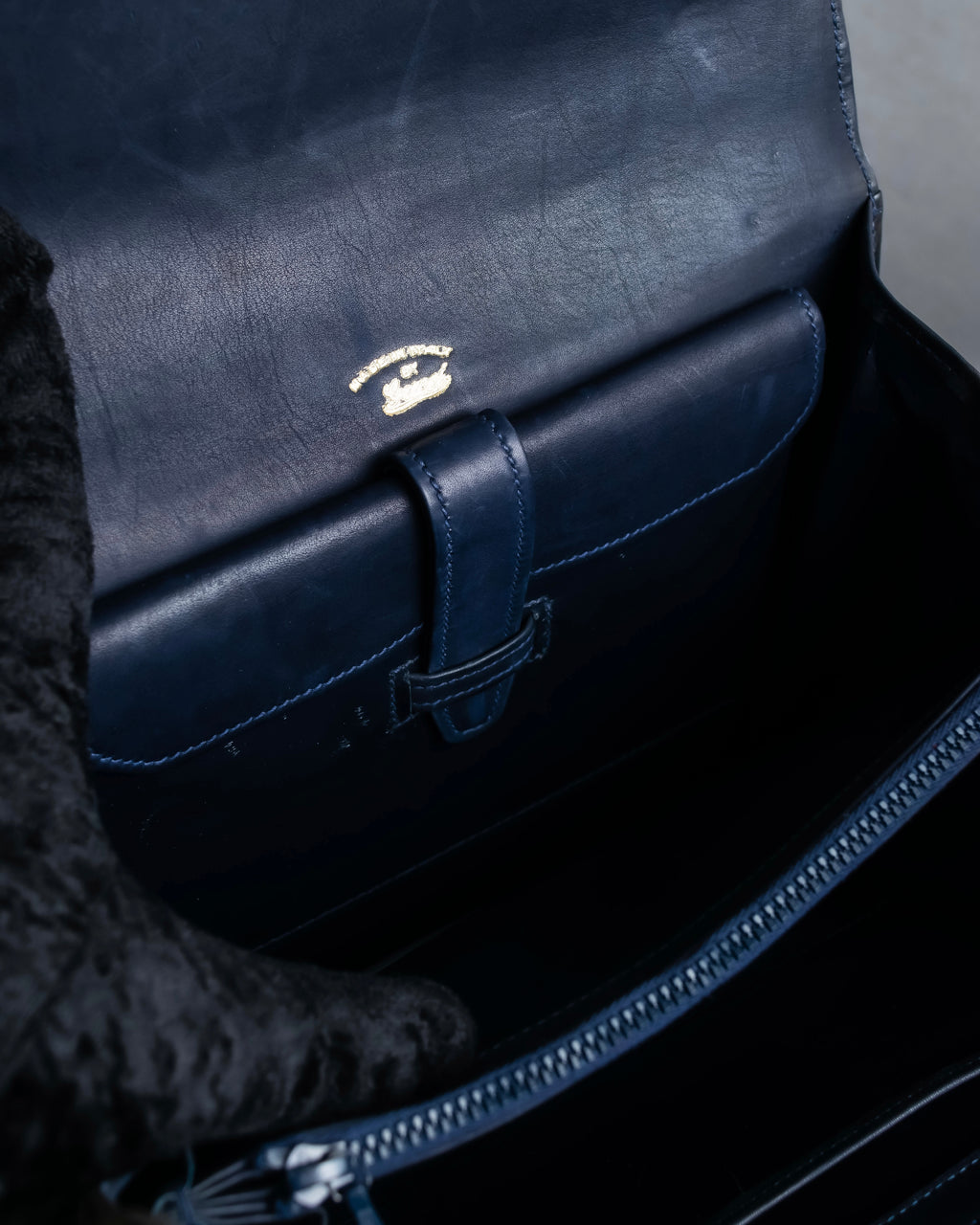 "GUCCI" Dark navy suede leather shoulder bag