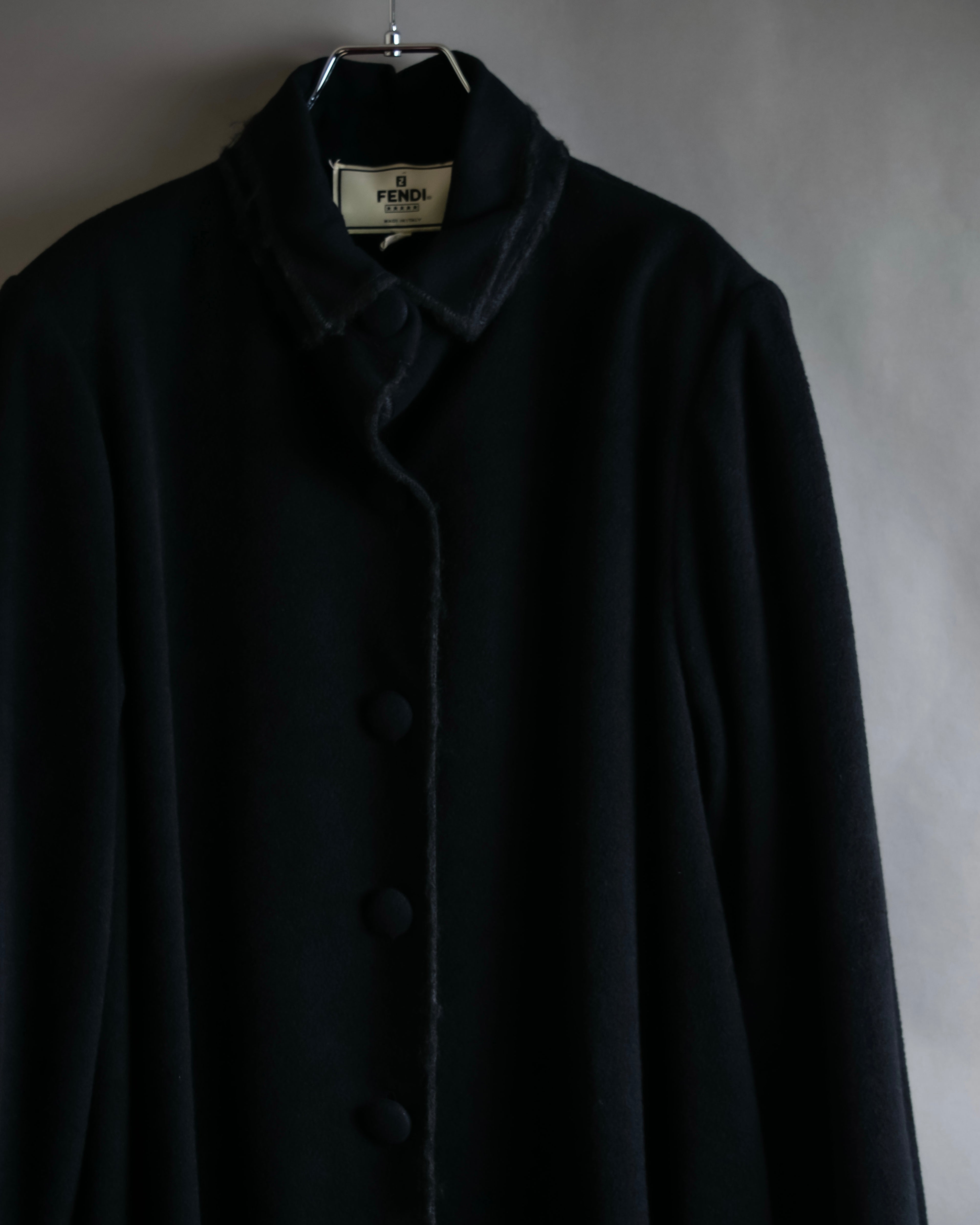 "FENDI" 00'sDouble collar design flared silhouette coat
