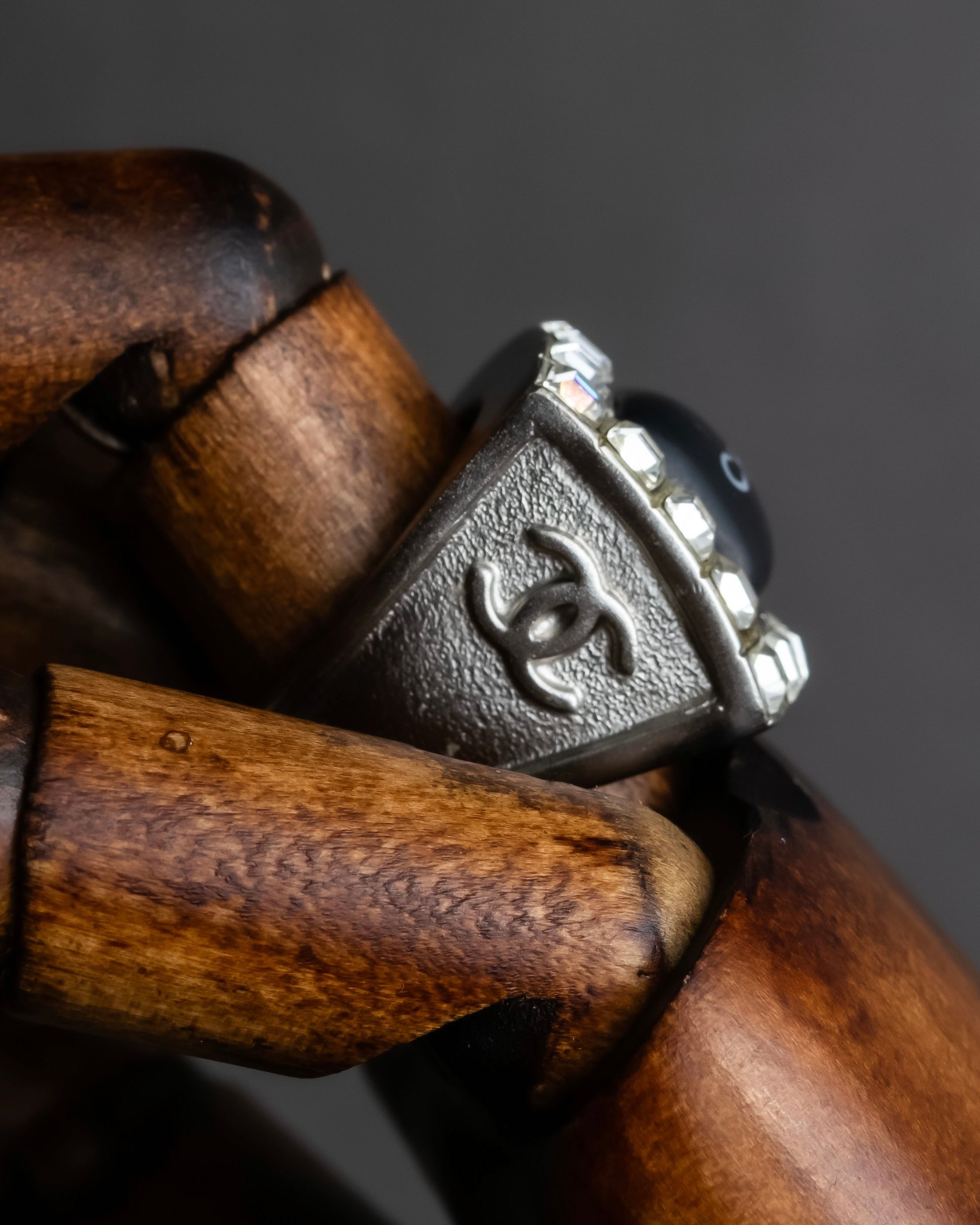 "CHANEL" 00AW Karl Lagerfeld period clear stone design logo engraved ring