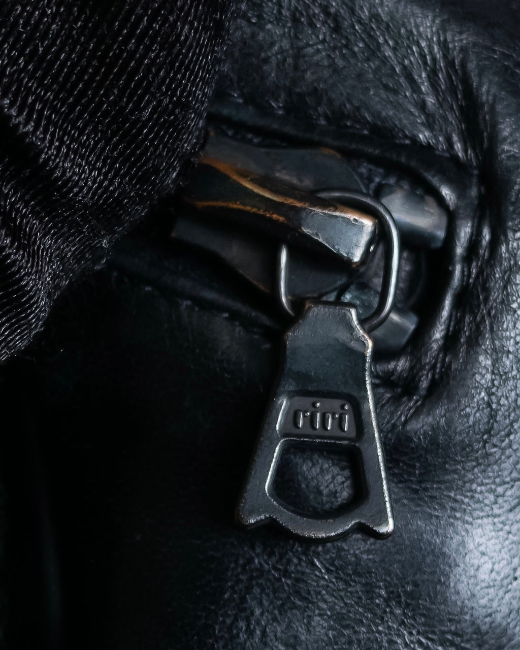 "Claude Montana" Drawcord detail stand-up collar leather blouson