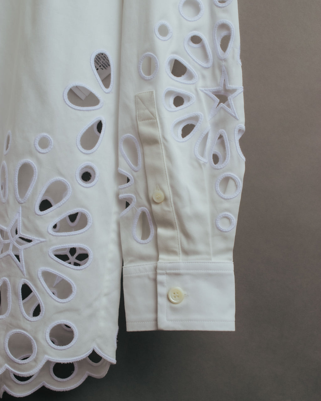 “BURBERRY” 2018-2022 Cutwork embroidered cotton shirt