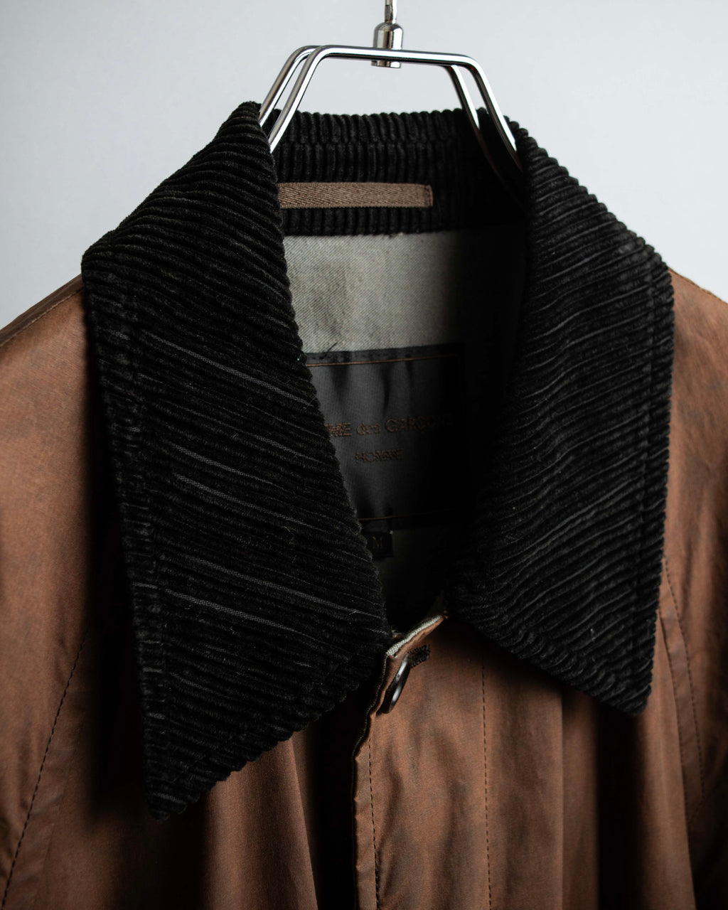 "COMME des GARCONS HOMME"
03AW corduroy collar design stand collar long coat