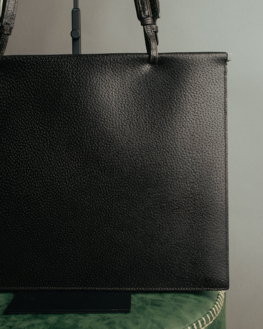 “GUCCI” 90’s structured box leather handbag