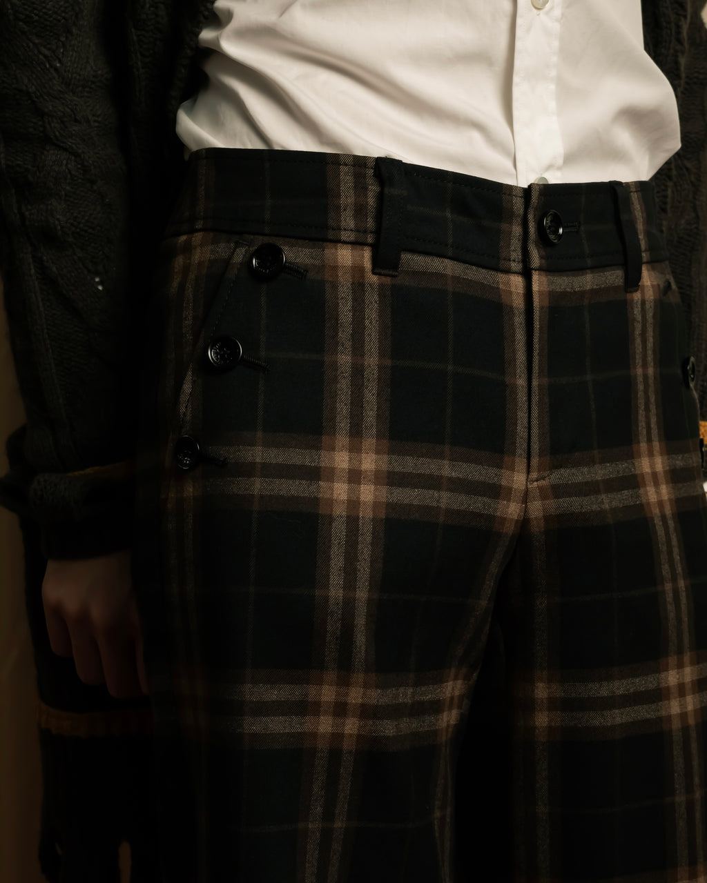 "BURBERRY" Decorative button design check pattern short pants