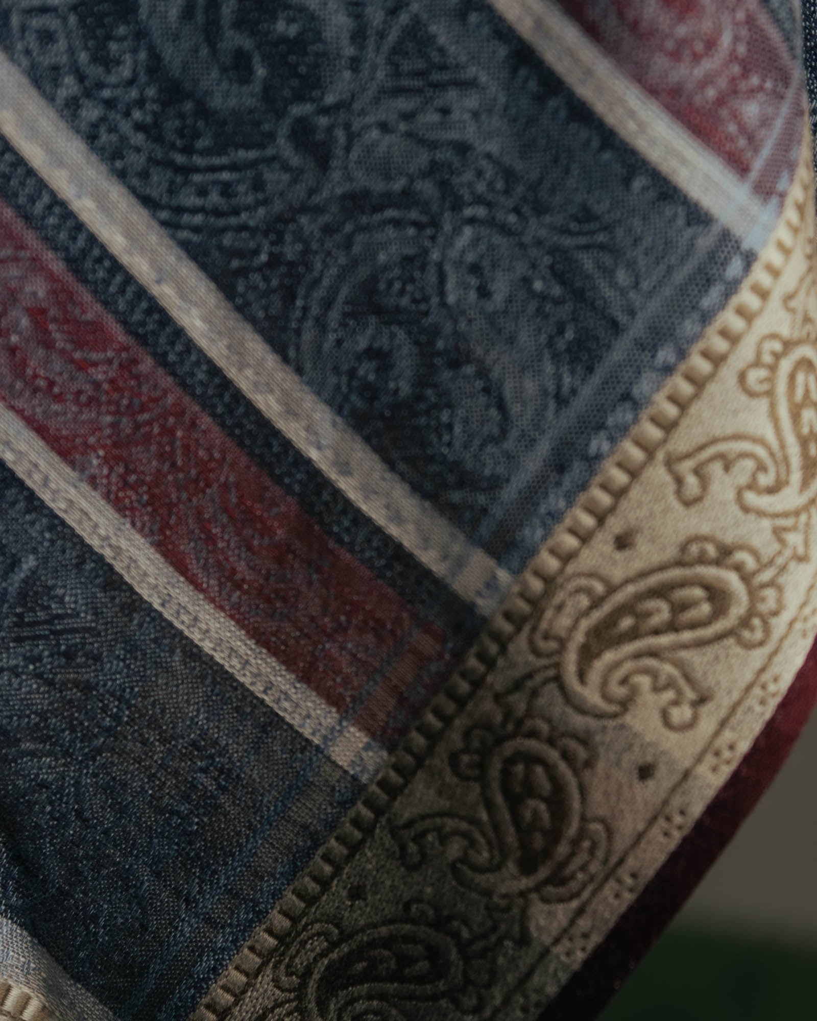 “Yves Saint Laurent” 90’s-00’s Paisley stripe cotton scarf